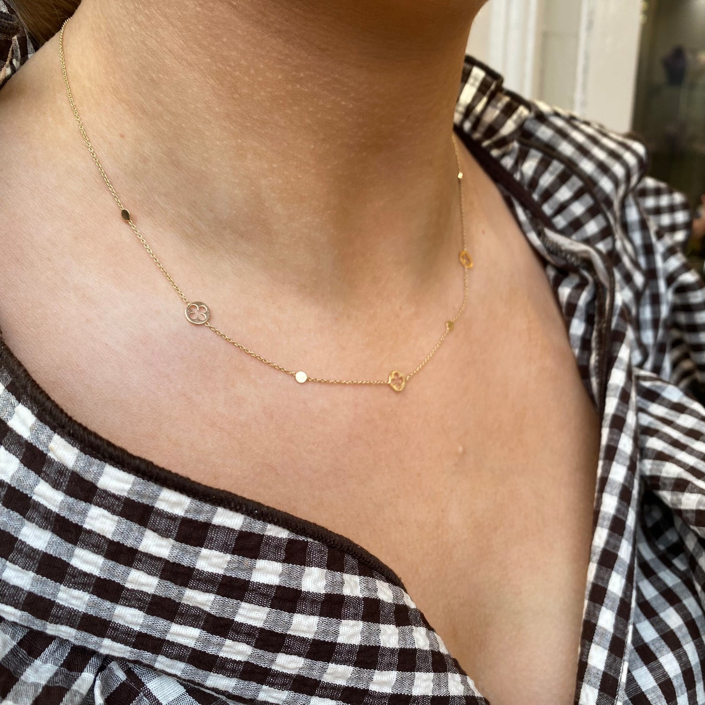 9ct Gold Quatrefoil Cutout Necklace