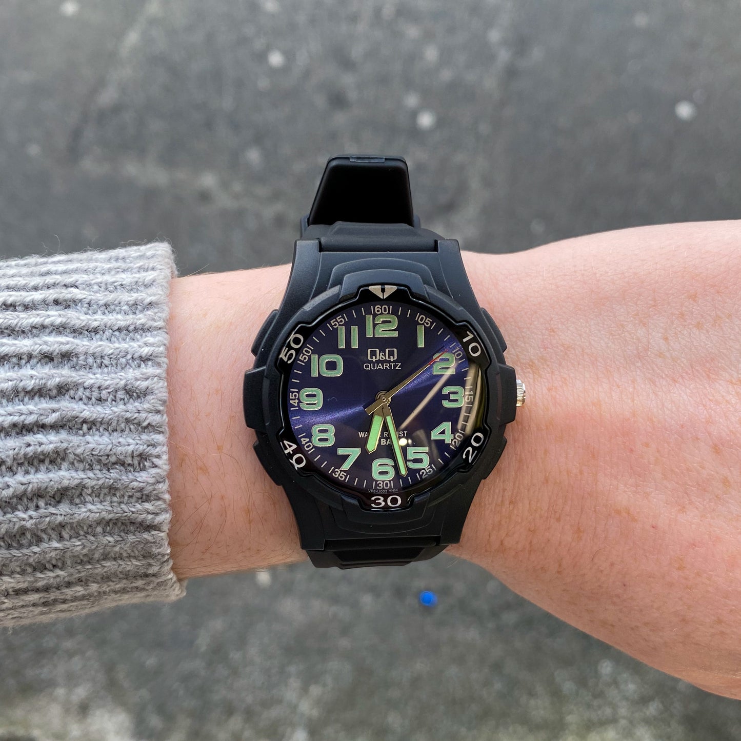 Q&Q Gents Black Silicone Watch - John Ross Jewellers