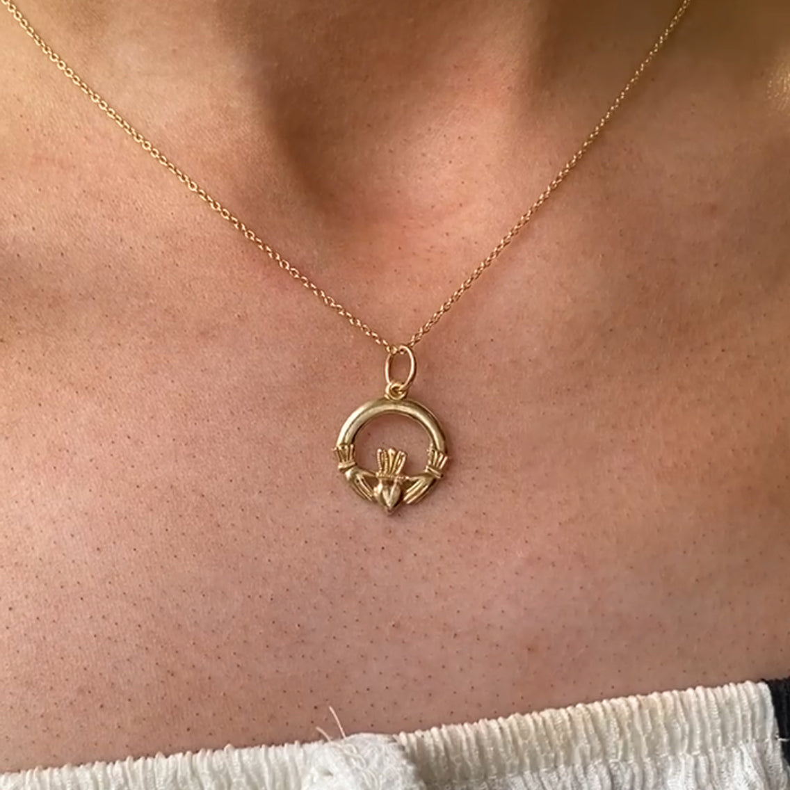 9ct Gold Classic Claddagh Necklace - John Ross Jewellers