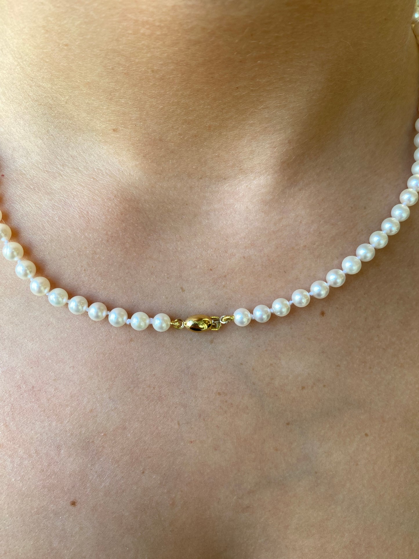 18ct Gold Akoya Pearl Necklace | 5-5.5mm