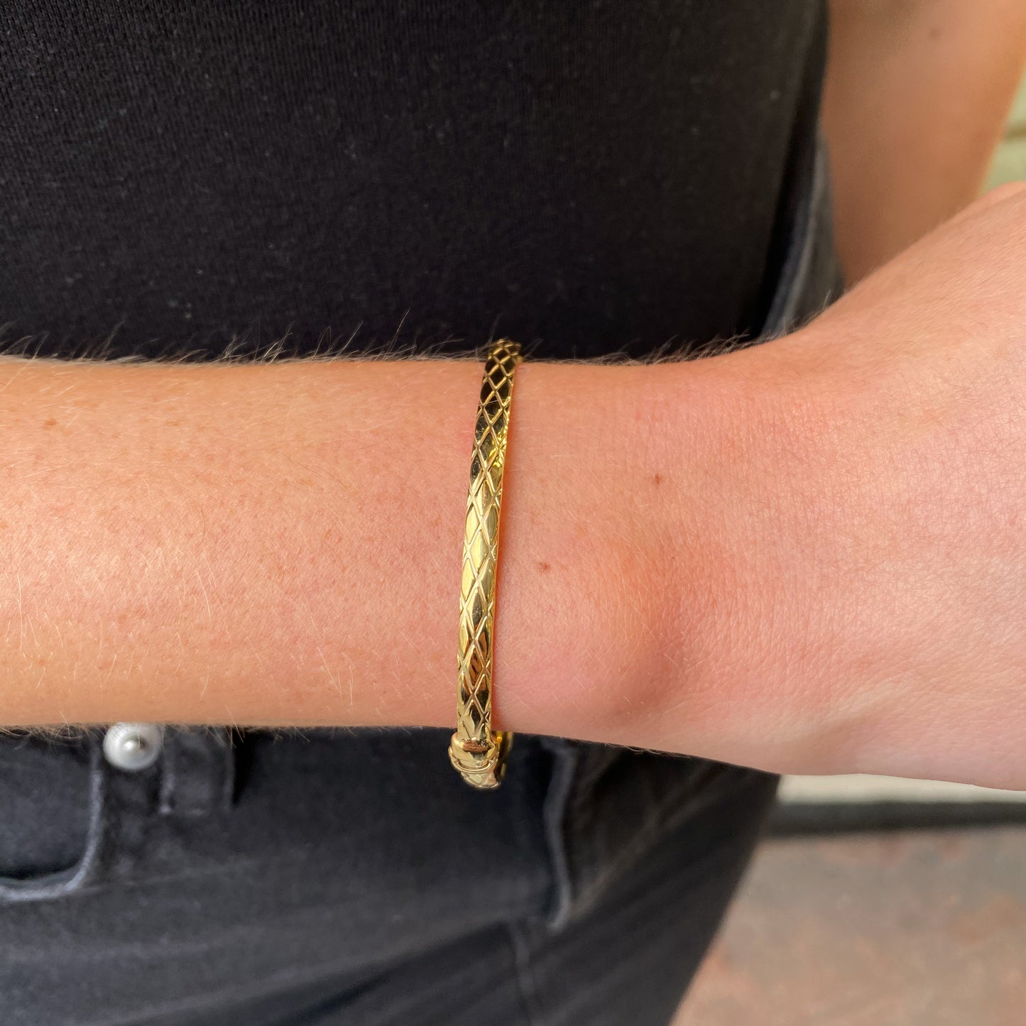 9ct Gold Cushion Bangle - John Ross Jewellers