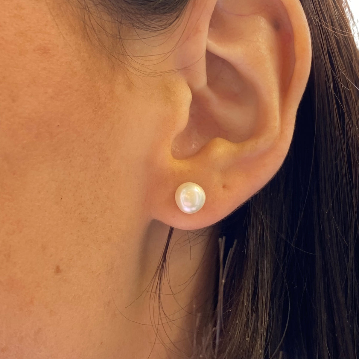 Silver Freshwater Pearl Stud Earrings | 7mm
