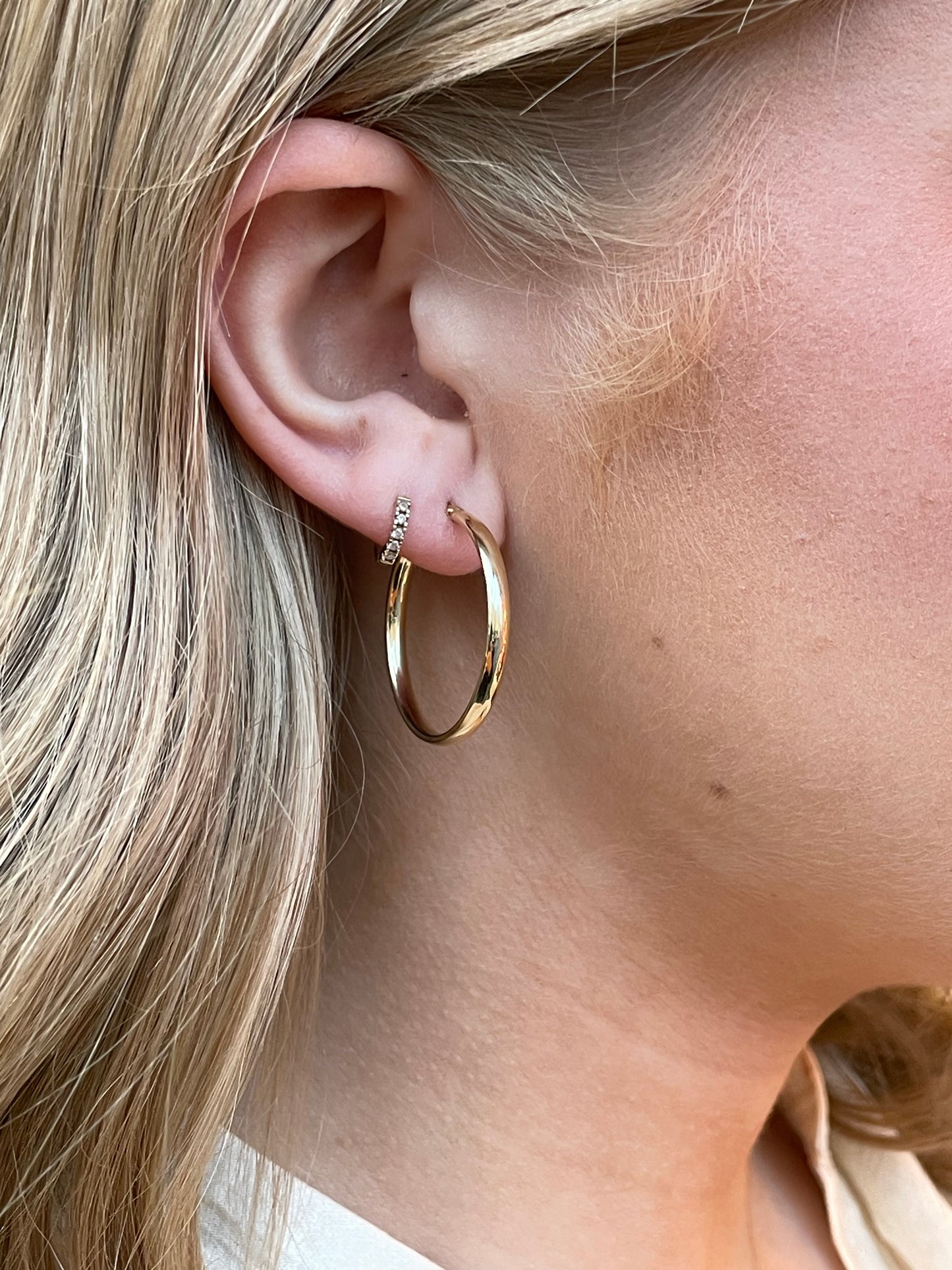 9ct Gold Classic 25mm Hoop Earrings - John Ross Jewellers