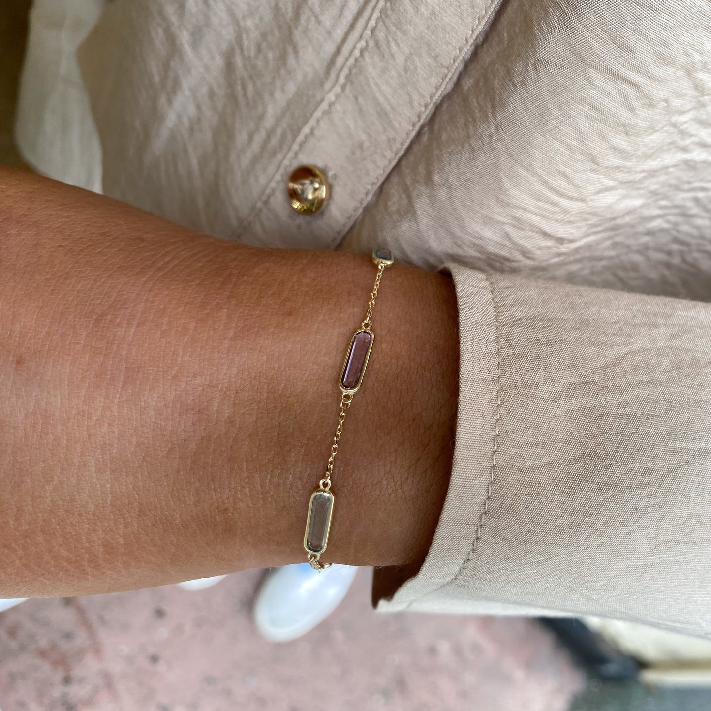 9ct Gold Elongated Amethyst & Blue Topaz Bracelet - John Ross Jewellers