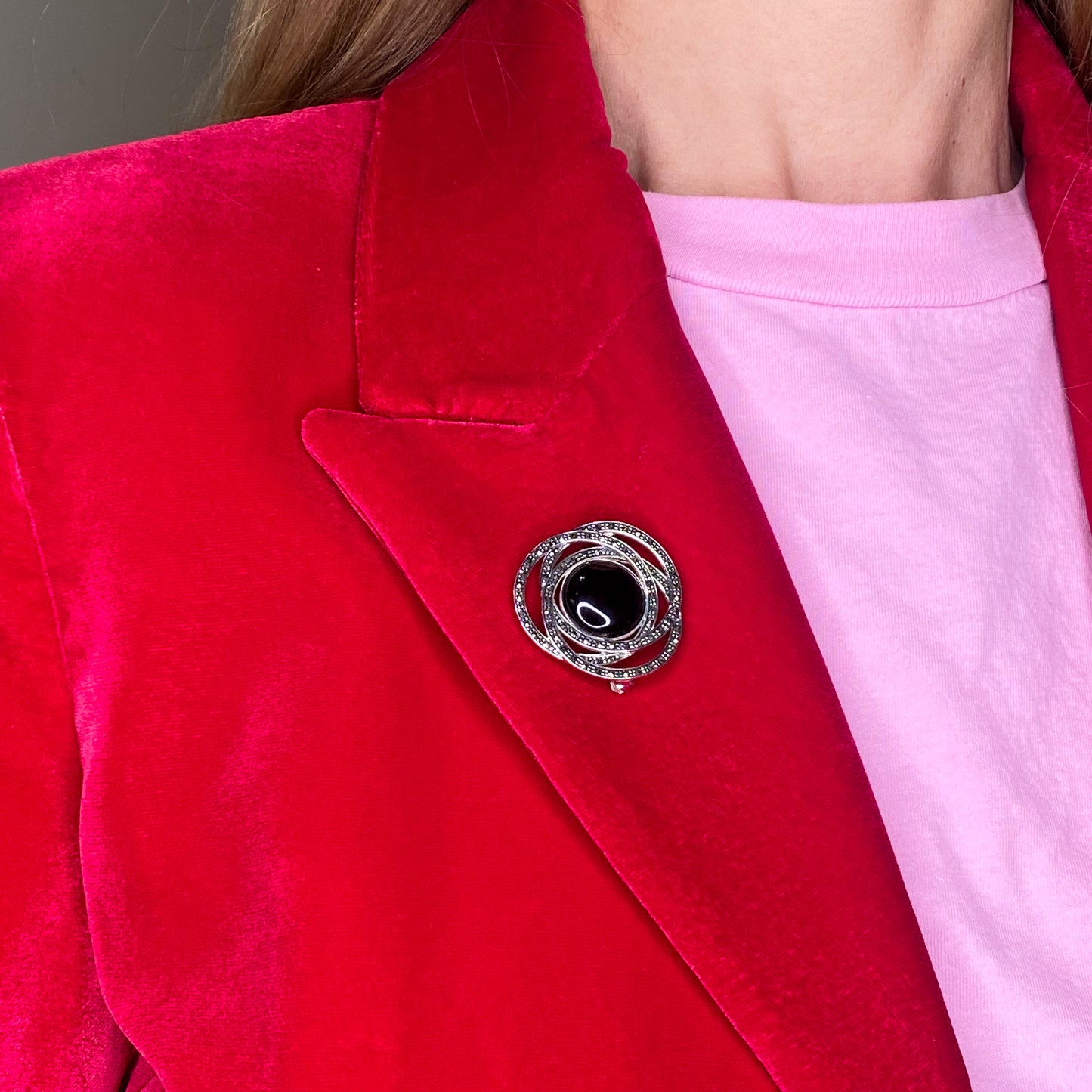 Silver Marcasite & Onyx Swirl Brooch - John Ross Jewellers