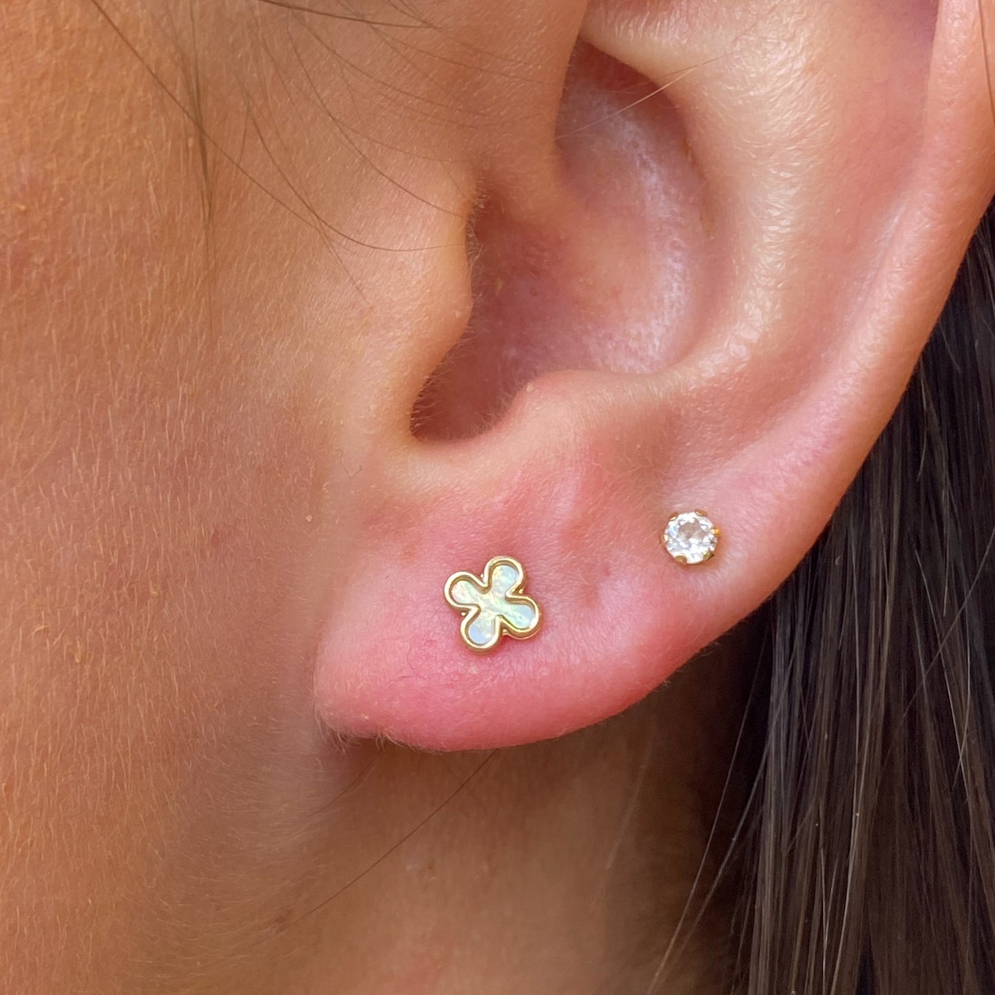 9ct Gold Mother of Pearl Quatrefoil Stud Earrings - John Ross Jewellers