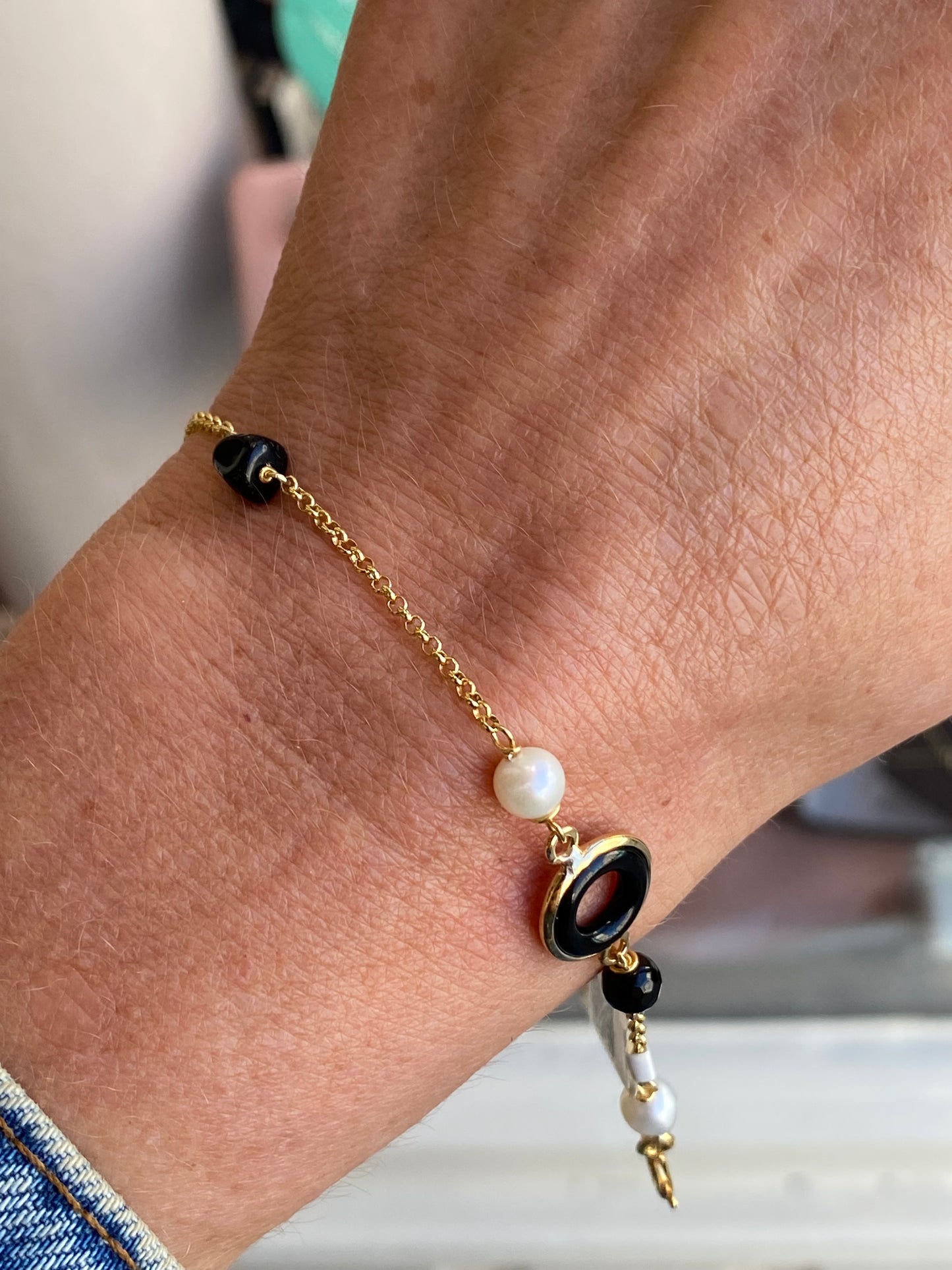 Onyx, Mother of Pearl & Pearl Bracelet