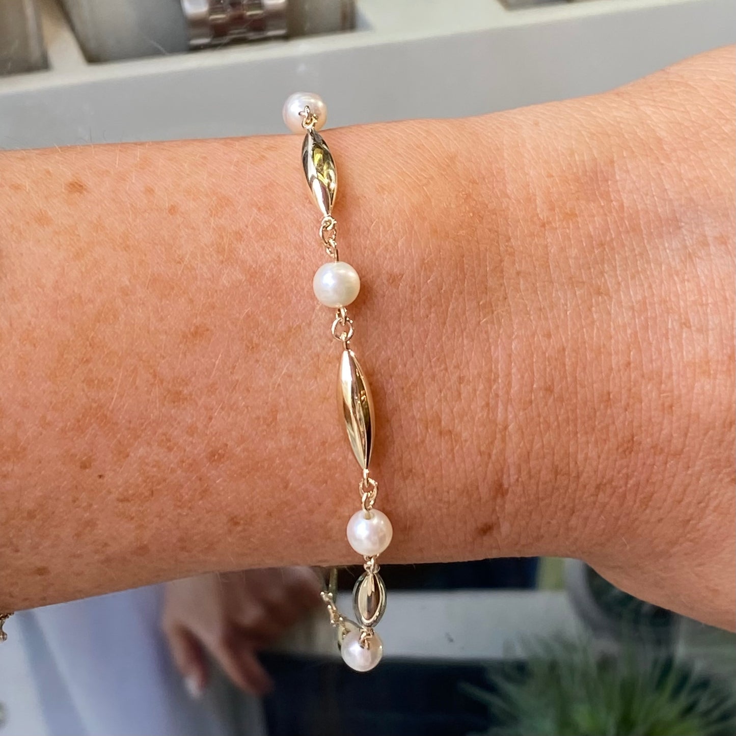 9ct Gold Pearl & Long Fancy Linked Bracelet - John Ross Jewellers