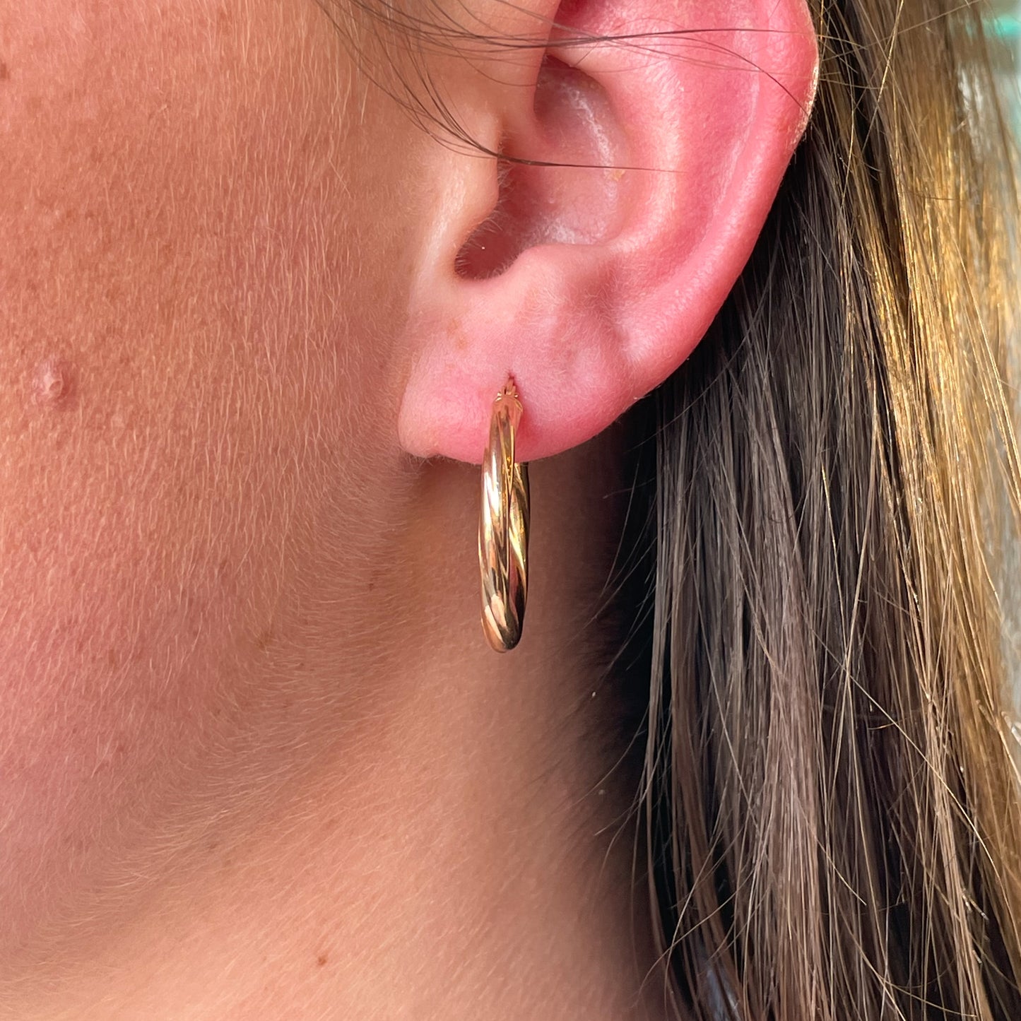 9ct Gold Twist Creole Hoop Earrings | 27mm - John Ross Jewellers