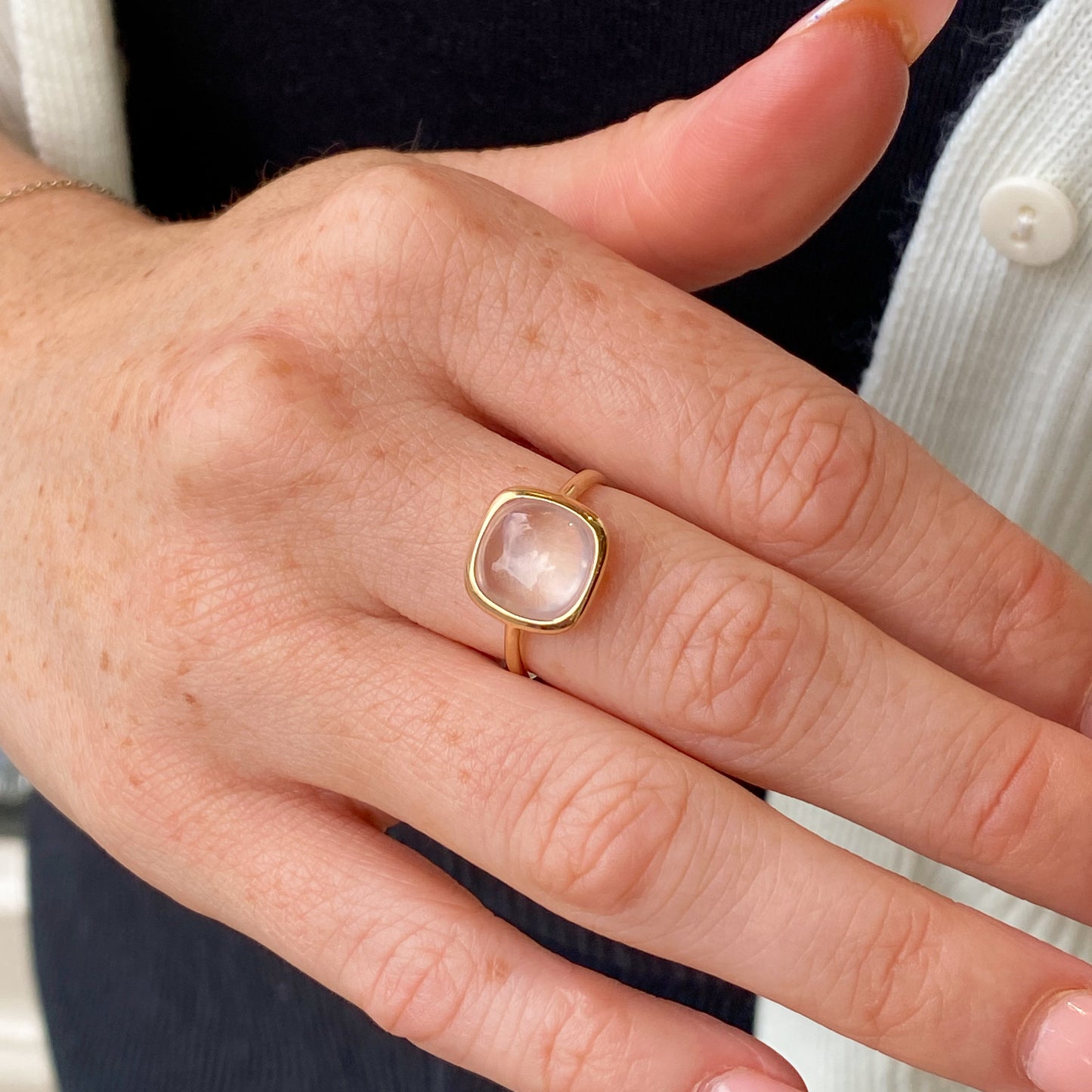 9ct Gold Rose Quartz Ring - John Ross Jewellers