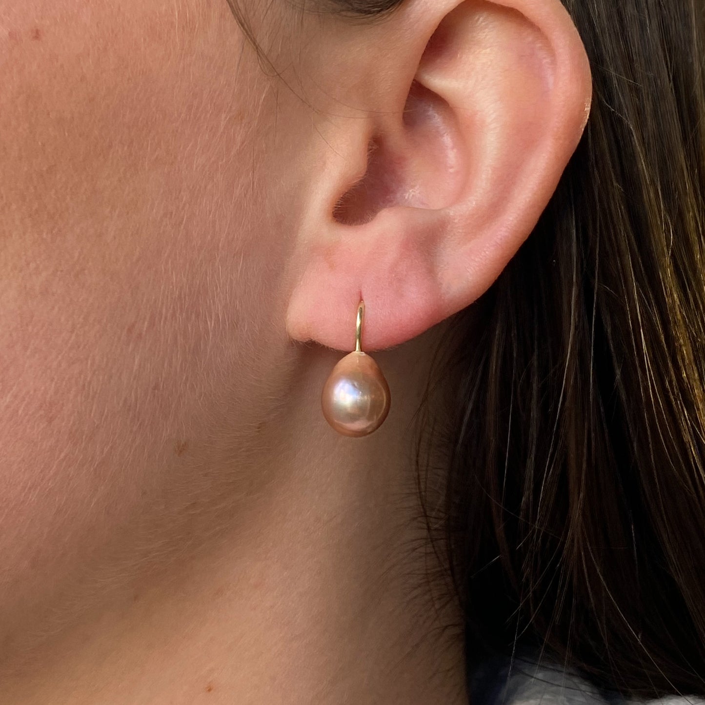 SUNSHINE Ashes of Roses Freshwater Pearl Pull Through Earrings - John Ross Jewellers