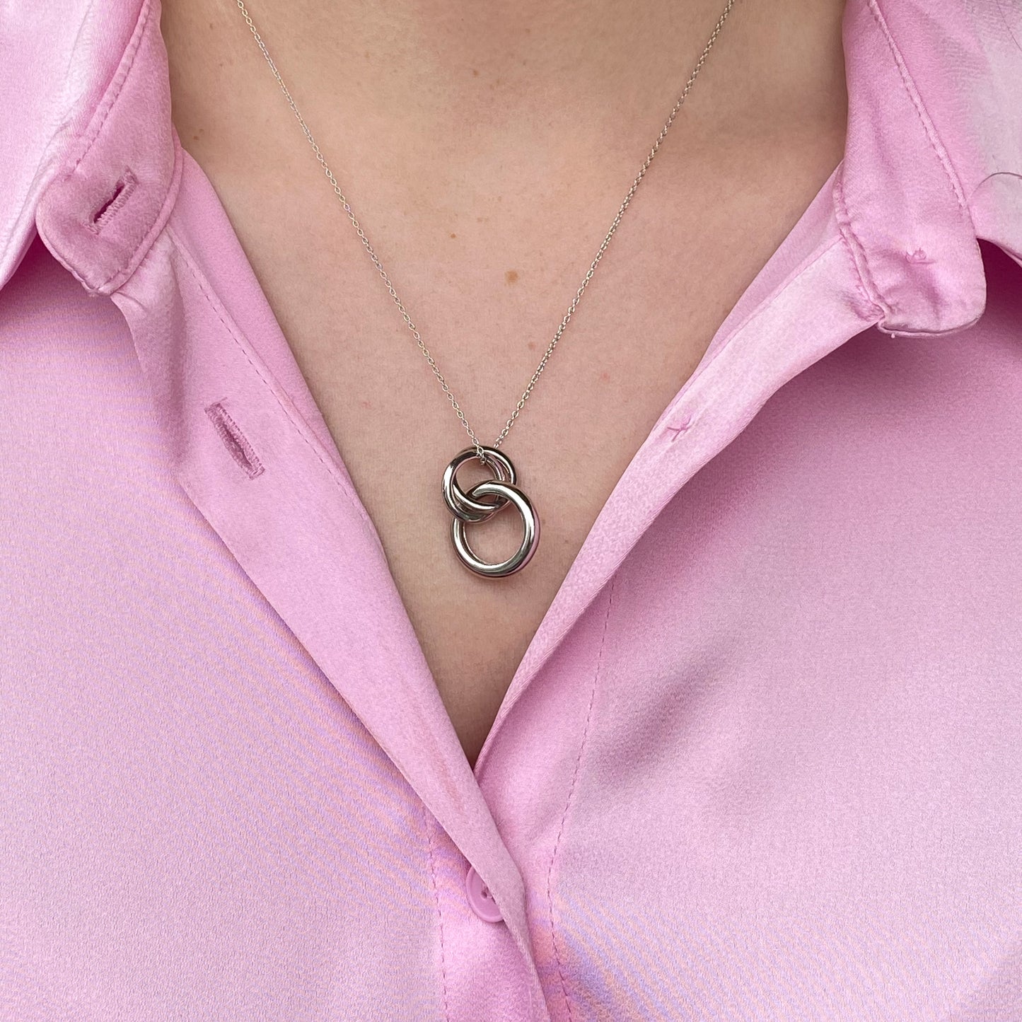 Silver Interlocking Circles Necklace - John Ross Jewellers