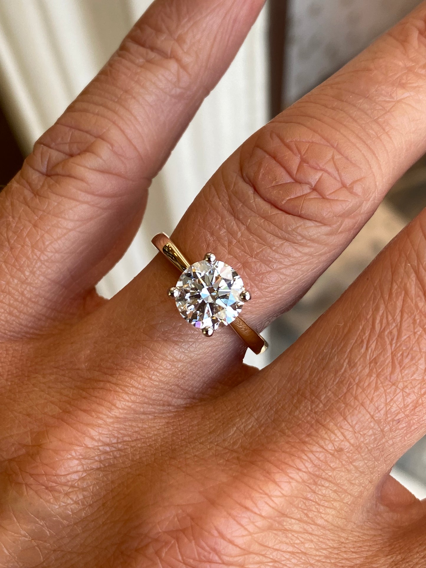 18ct Gold Solitaire Engagement Ring | 2.00ct Certificated Lab - John Ross Jewellers