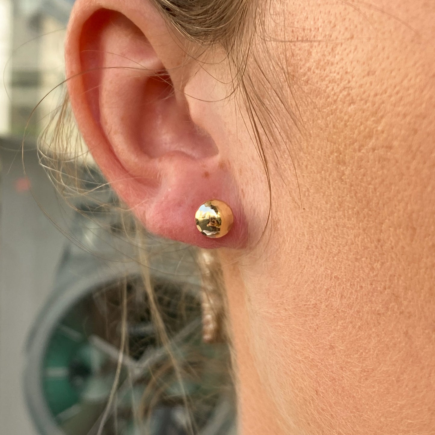 9ct Gold Faceted Dome Stud Earrings | 7mm - John Ross Jewellers