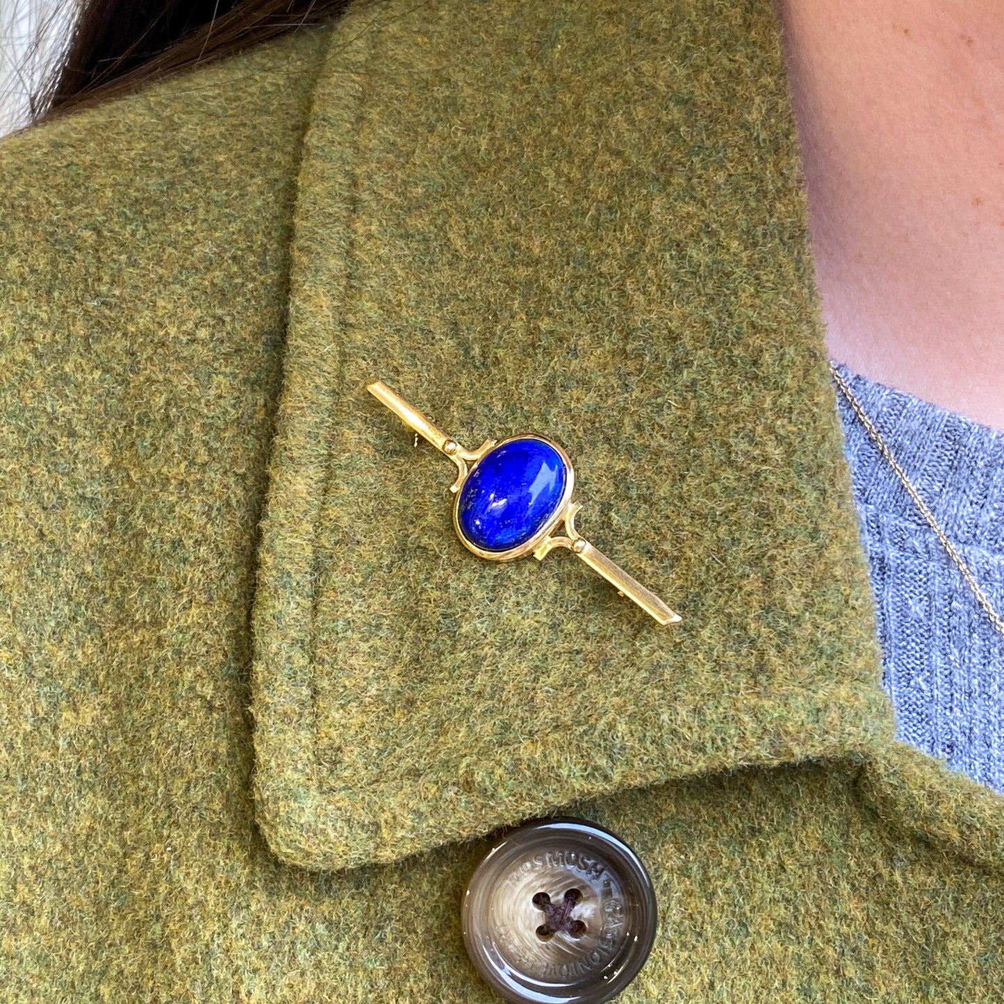 18ct Gold Lapis Lazuli Bar Brooch - John Ross Jewellers
