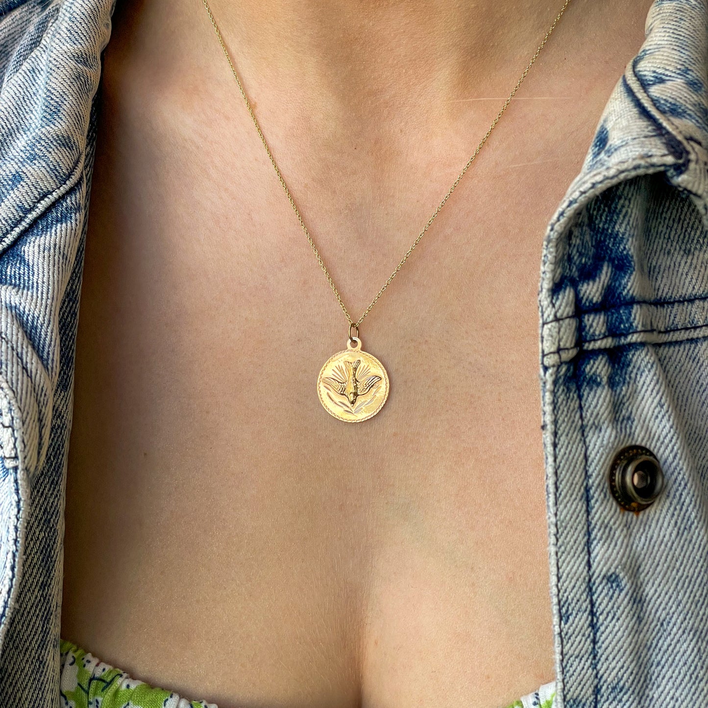 9ct Gold Round Confirmation Medal Necklace - John Ross Jewellers