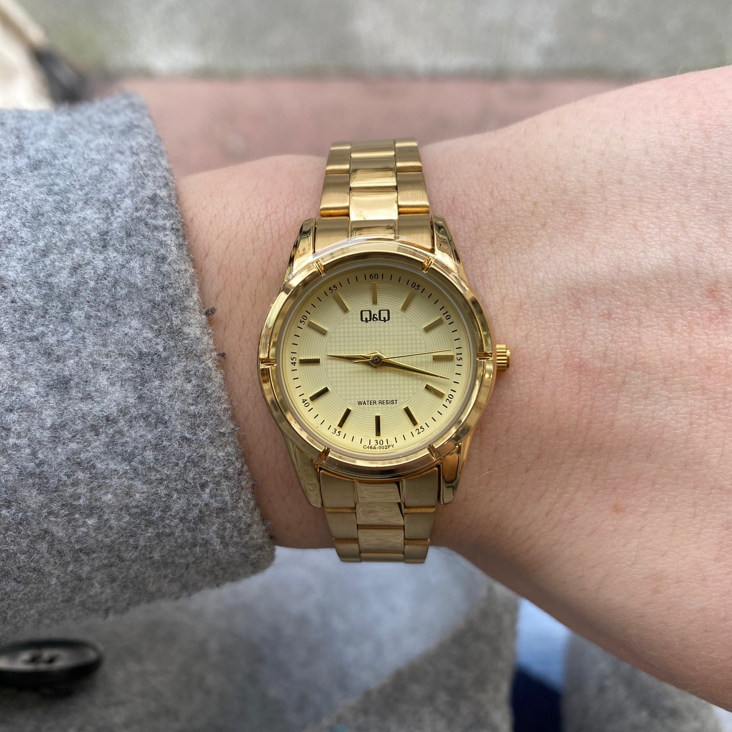 Q&Q Ladies Gold Three-Link Watch - John Ross Jewellers