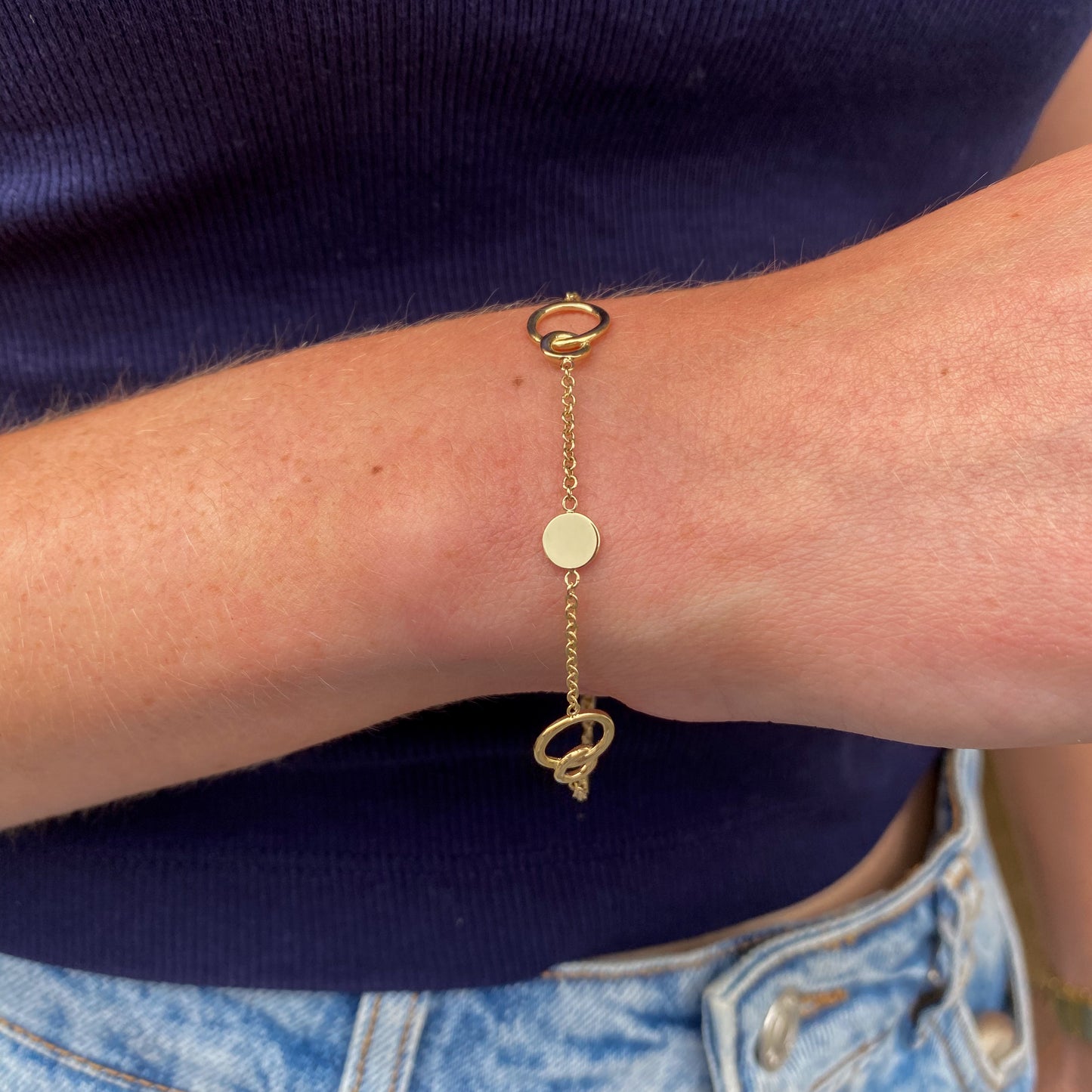 9ct Gold Unity & Disc Bracelet - John Ross Jewellers