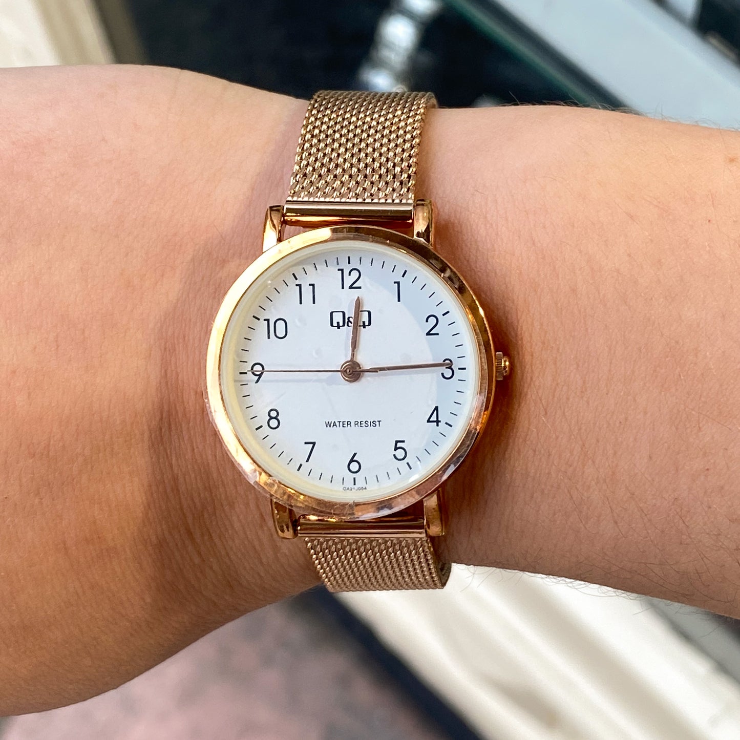 Q&Q Ladies Rose Gold Mesh Watch - John Ross Jewellers