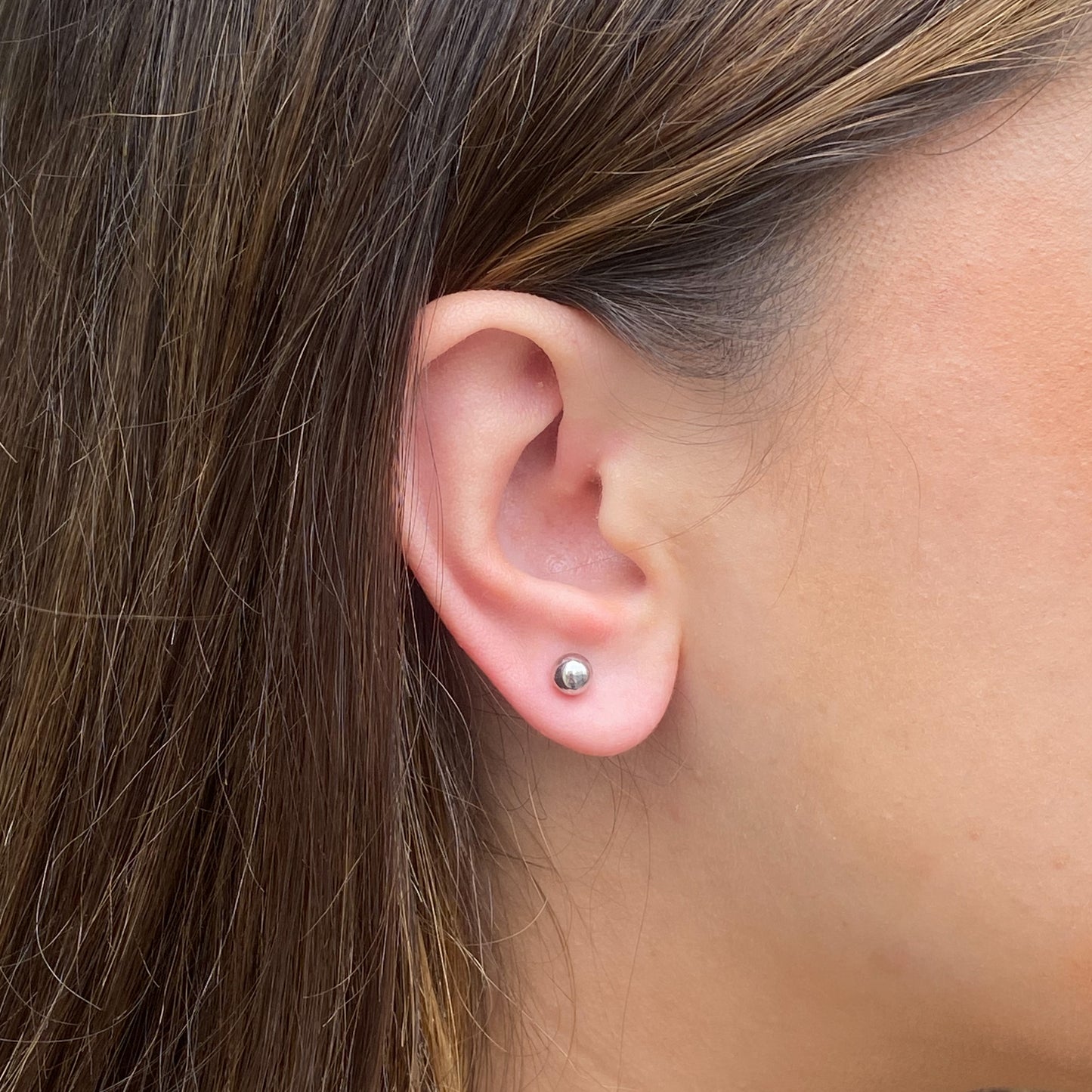 14ct White Gold Ball Stud Earrings | 5mm - John Ross Jewellers