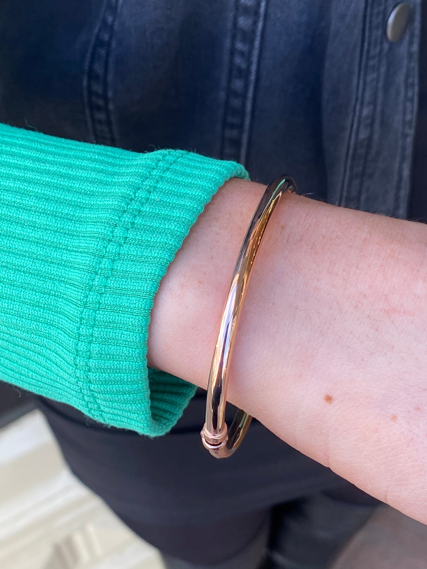 9ct Rose Gold Polished Bangle 4mm - John Ross Jewellers