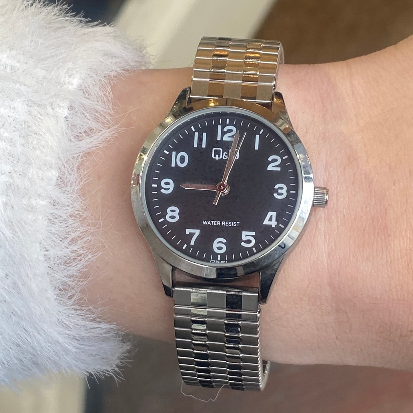 Q&Q Ladies Silver Watch with Expandable Strap - John Ross Jewellers