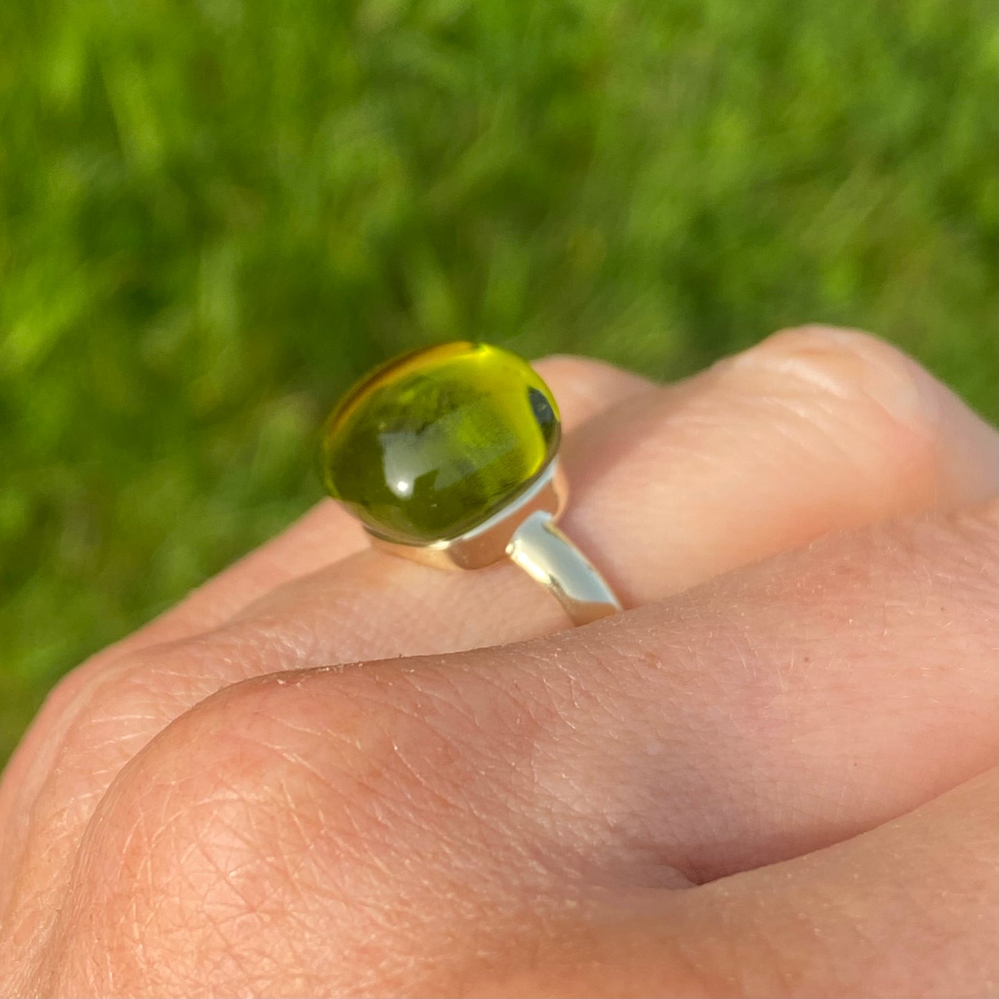 9ct Gold Peridot Bubble Ring - John Ross Jewellers