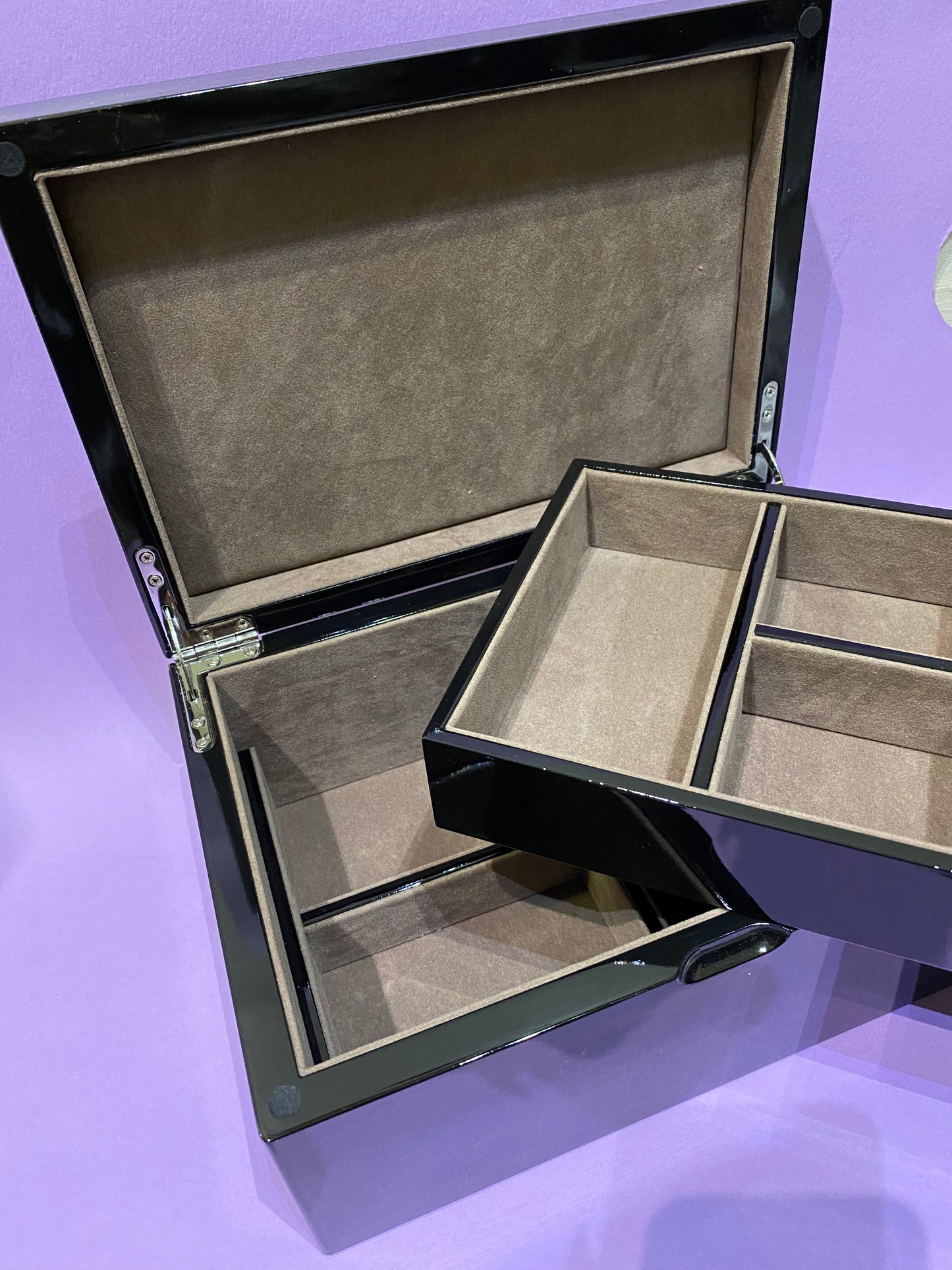 Jewellery Box - Medium to Large Sized - John Ross Jewellers