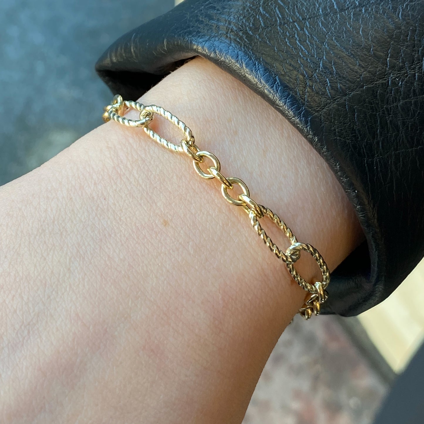 9ct Gold Two Tone Echo Bracelet | 7.5" - John Ross Jewellers