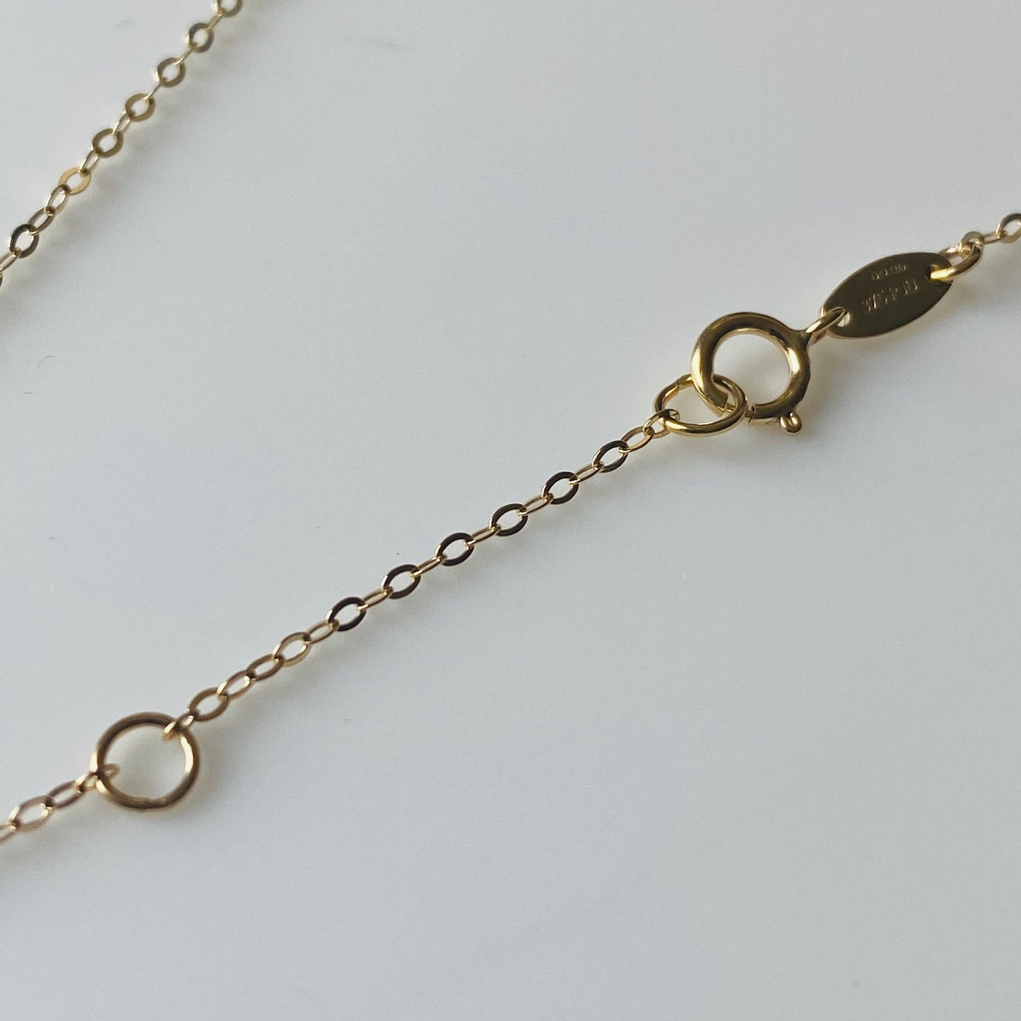 9ct Gold 3D Shape Slider Necklace - John Ross Jewellers
