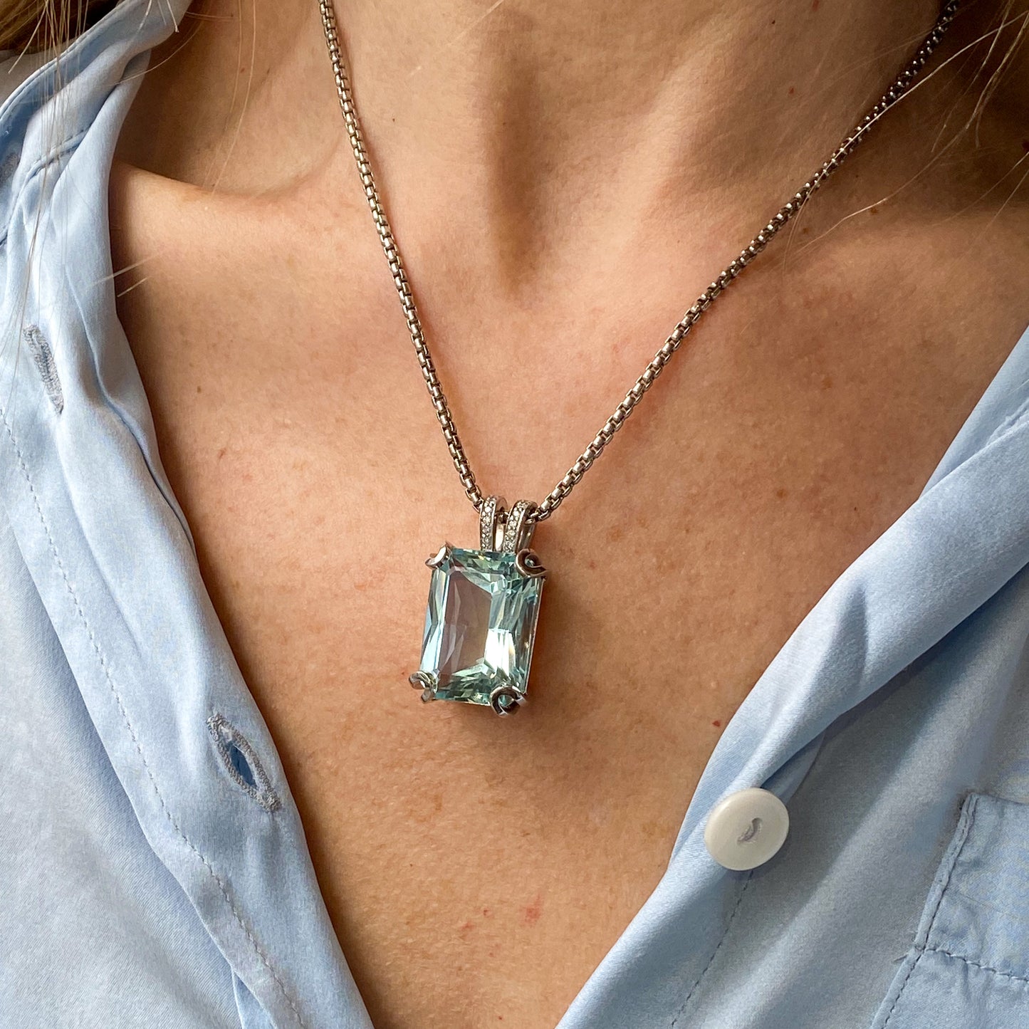 18ct White Gold Aquamarine & Diamond Pendant Necklace - John Ross Jewellers