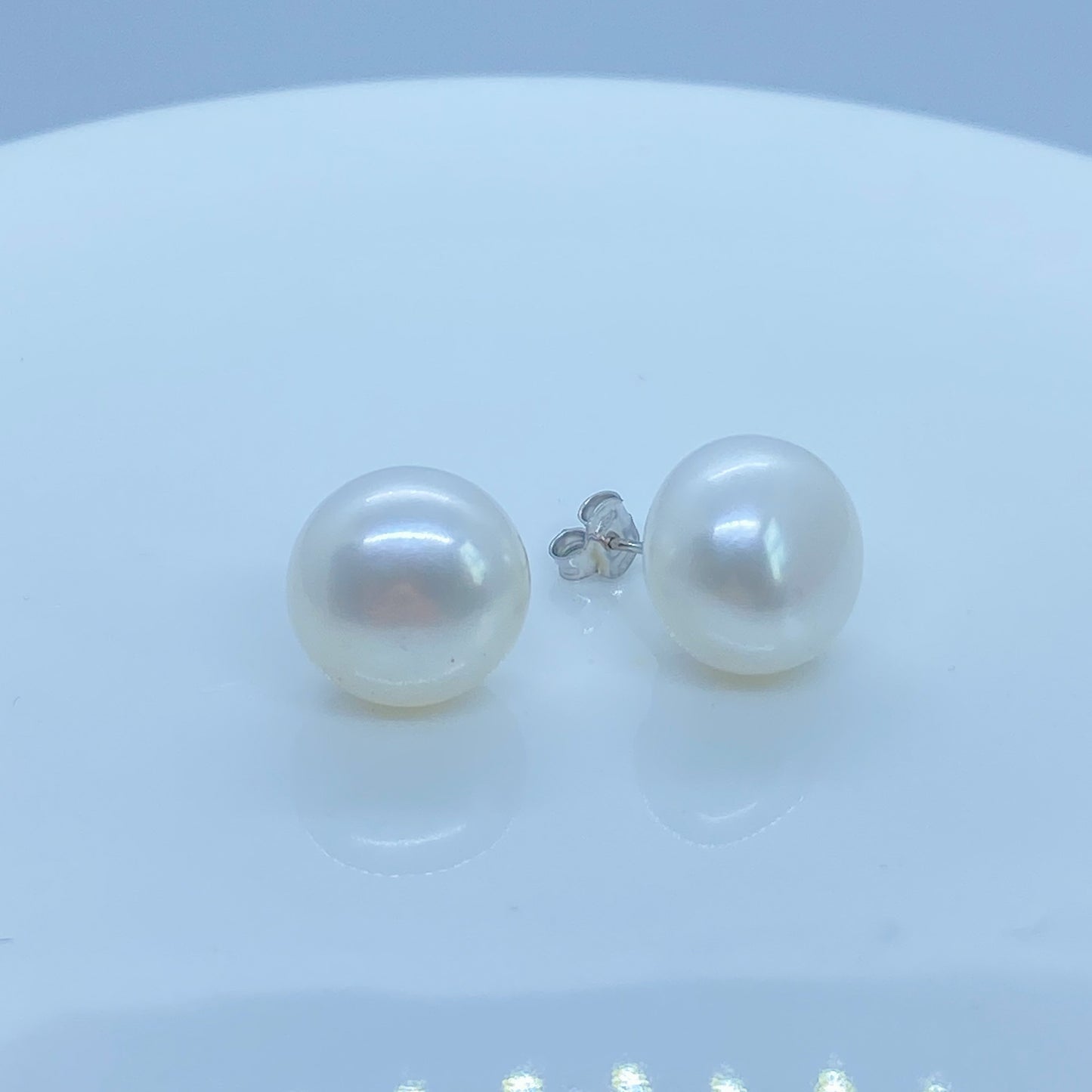 18ct White Gold 12mm Pearl Button Stud Earrings - John Ross Jewellers