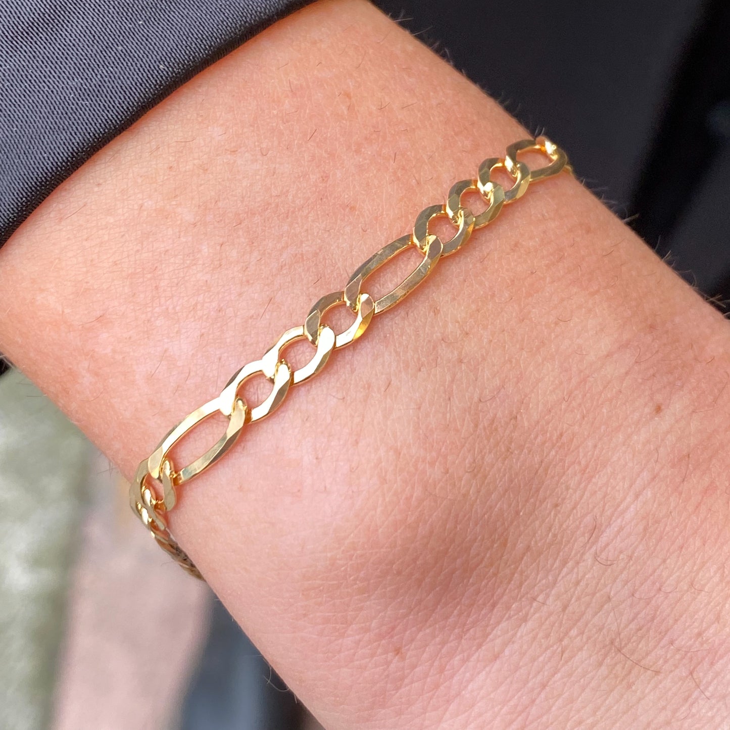 Sunshine F1+3 Figaro Bracelet | 19cm - John Ross Jewellers