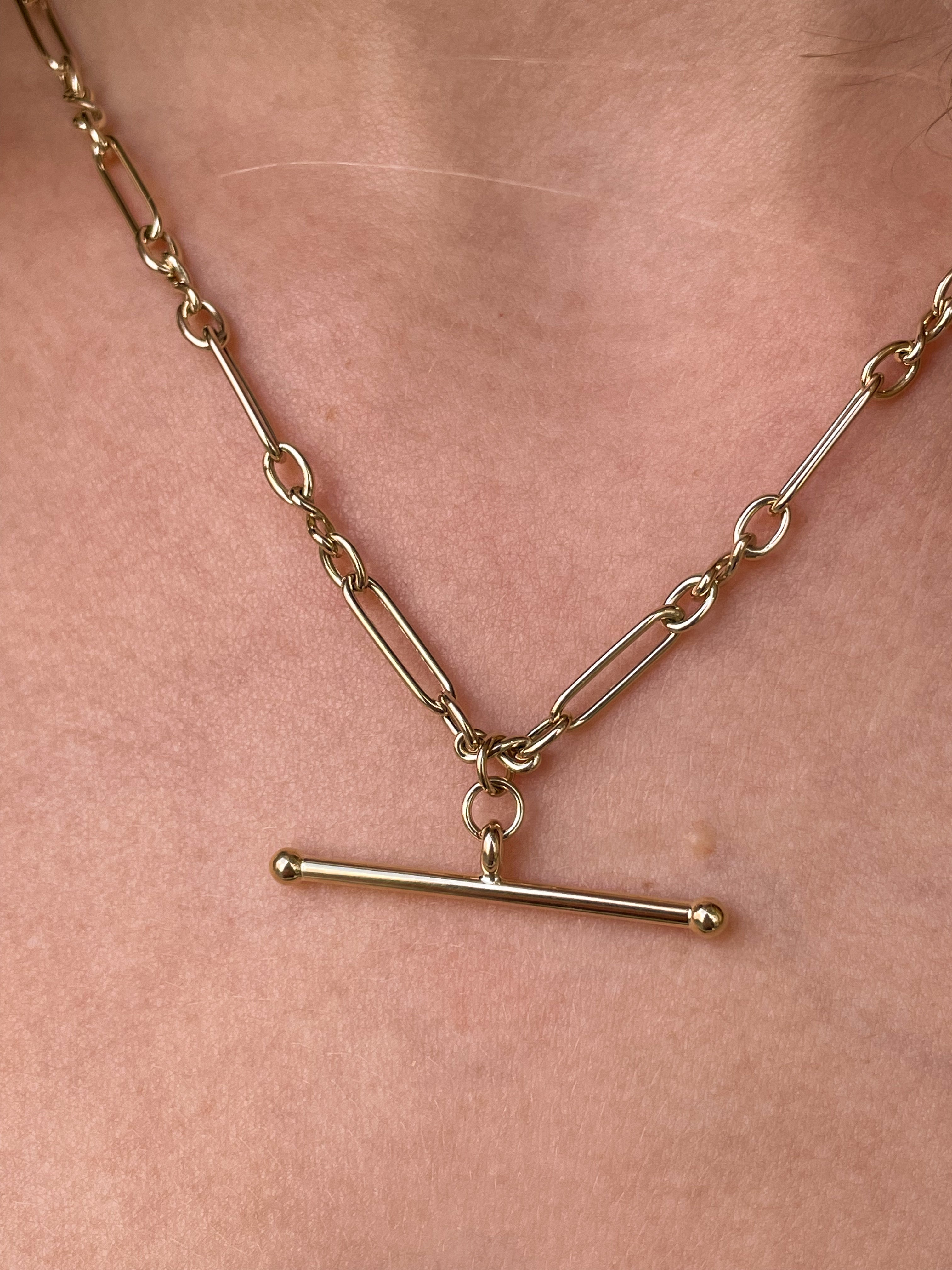 Rose gold online t bar chain