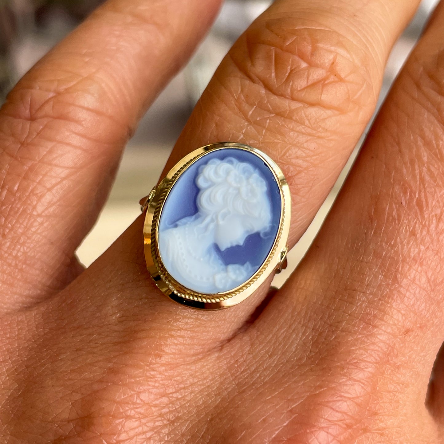 18ct Gold Blue Agate Cameo Ring - Lady - John Ross Jewellers