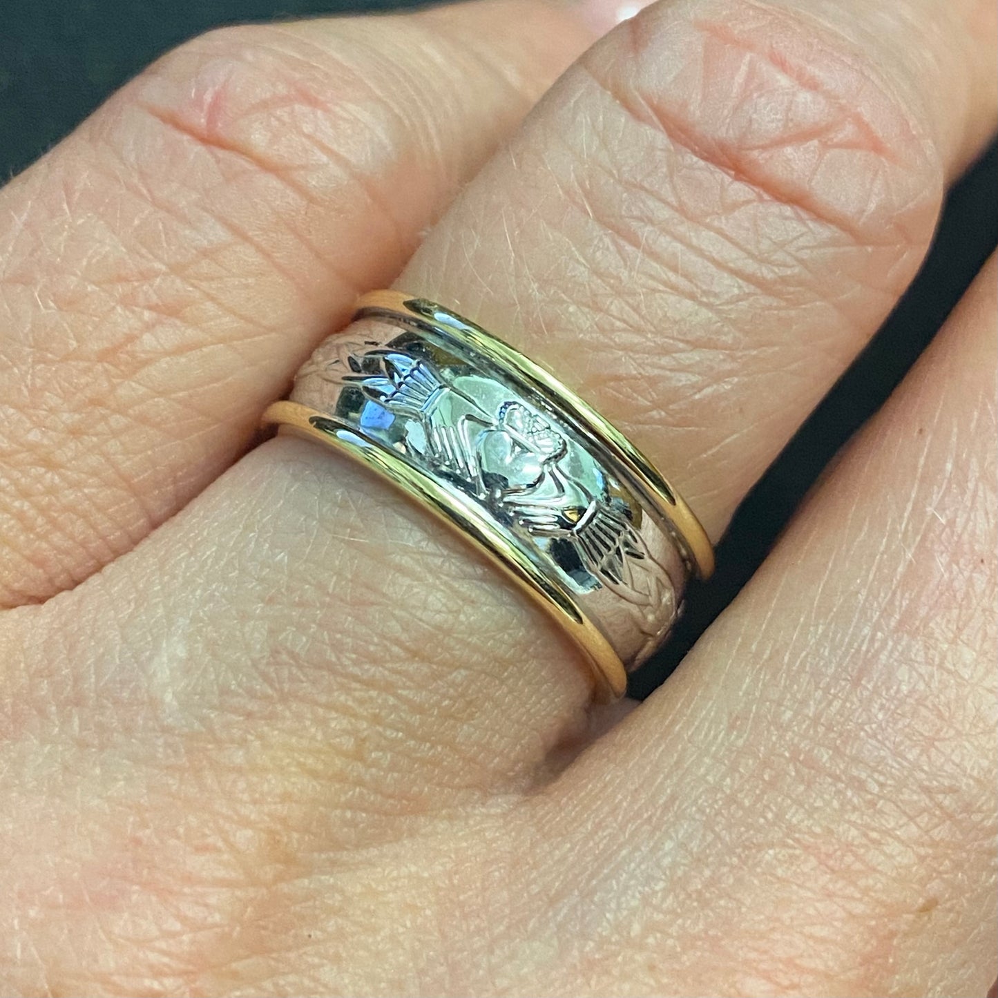 14ct Gold Claddagh Band - John Ross Jewellers