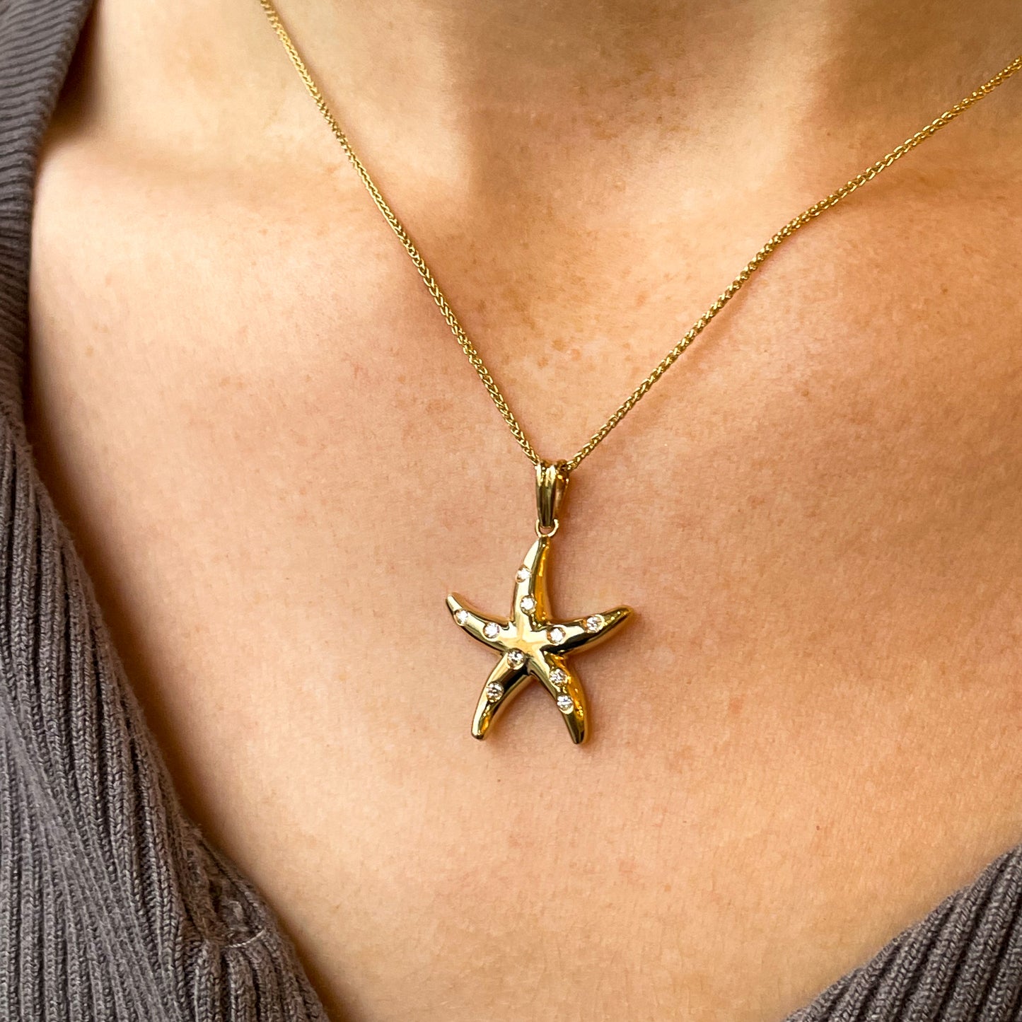 18ct Gold Diamond Set Starfish Necklace - John Ross Jewellers