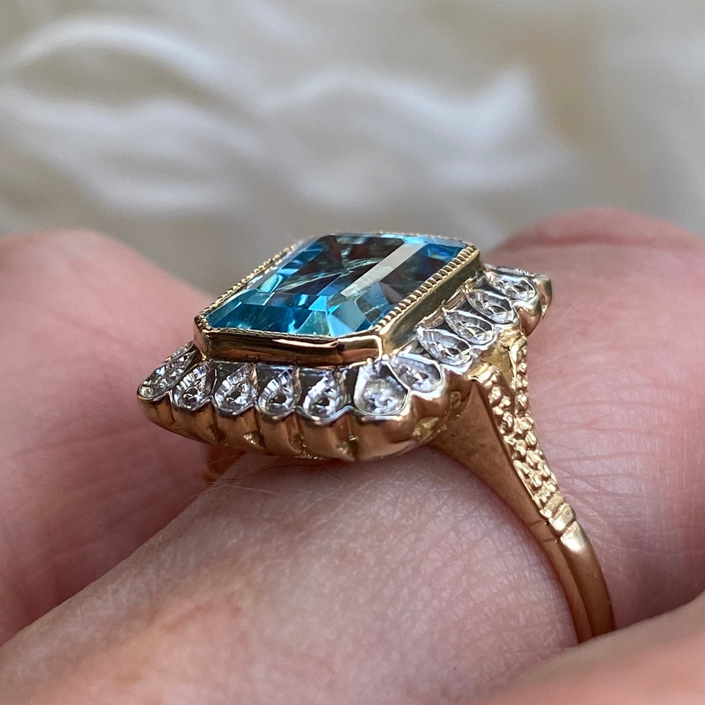 9ct Gold Blue Topaz & Diamond Ring - John Ross Jewellers