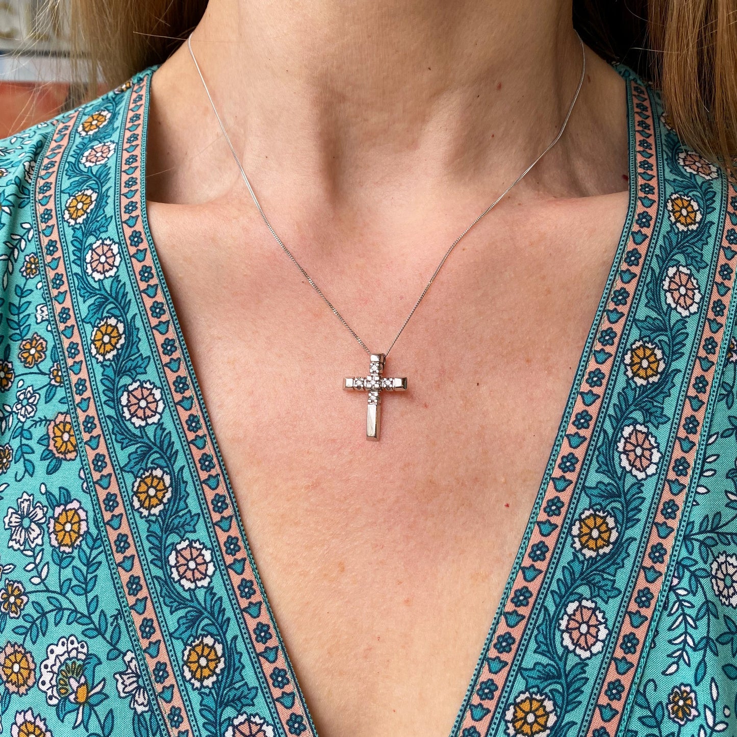 9ct white gold CZ cross pendant necklace with detailed design, showcasing a stylish jewelry piece by JOHN ROSS PRESYSTEM