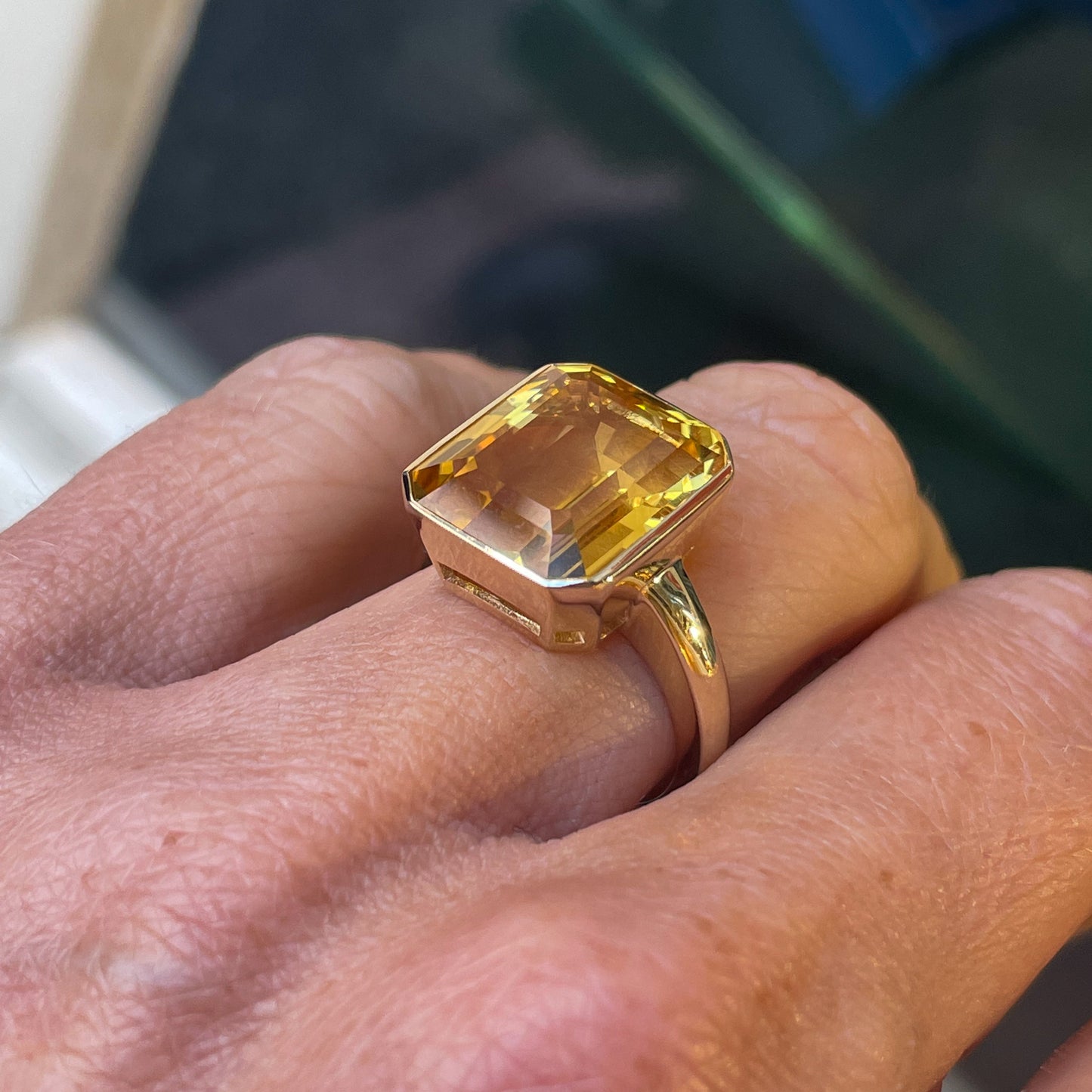 9ct Gold Citrine Statement Ring - John Ross Jewellers