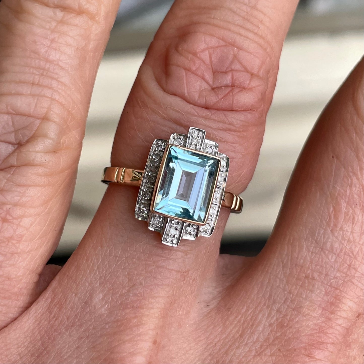 9ct Gold Blue Topaz & Diamond Ring - John Ross Jewellers