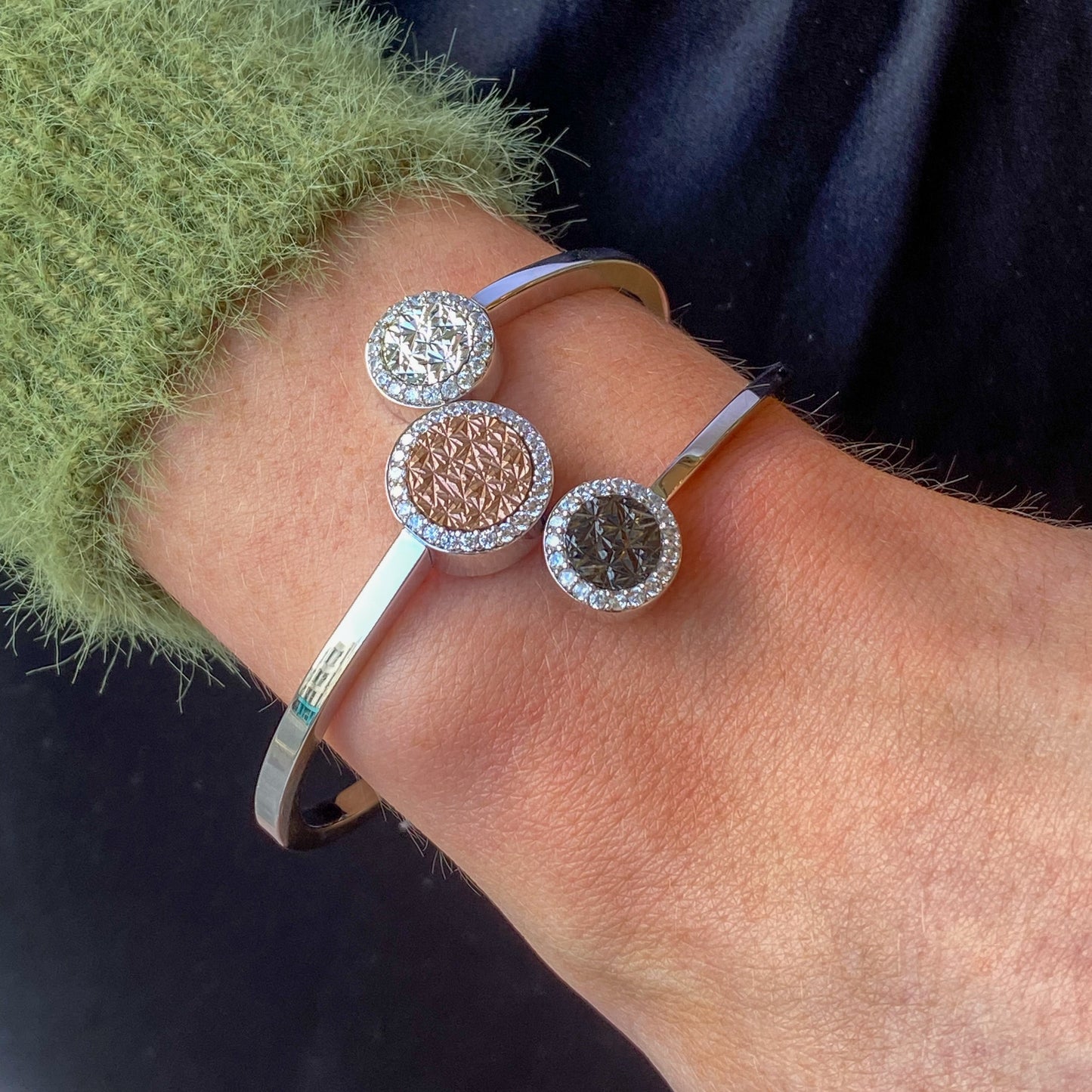 REBECCA R-Zero Bangle - John Ross Jewellers