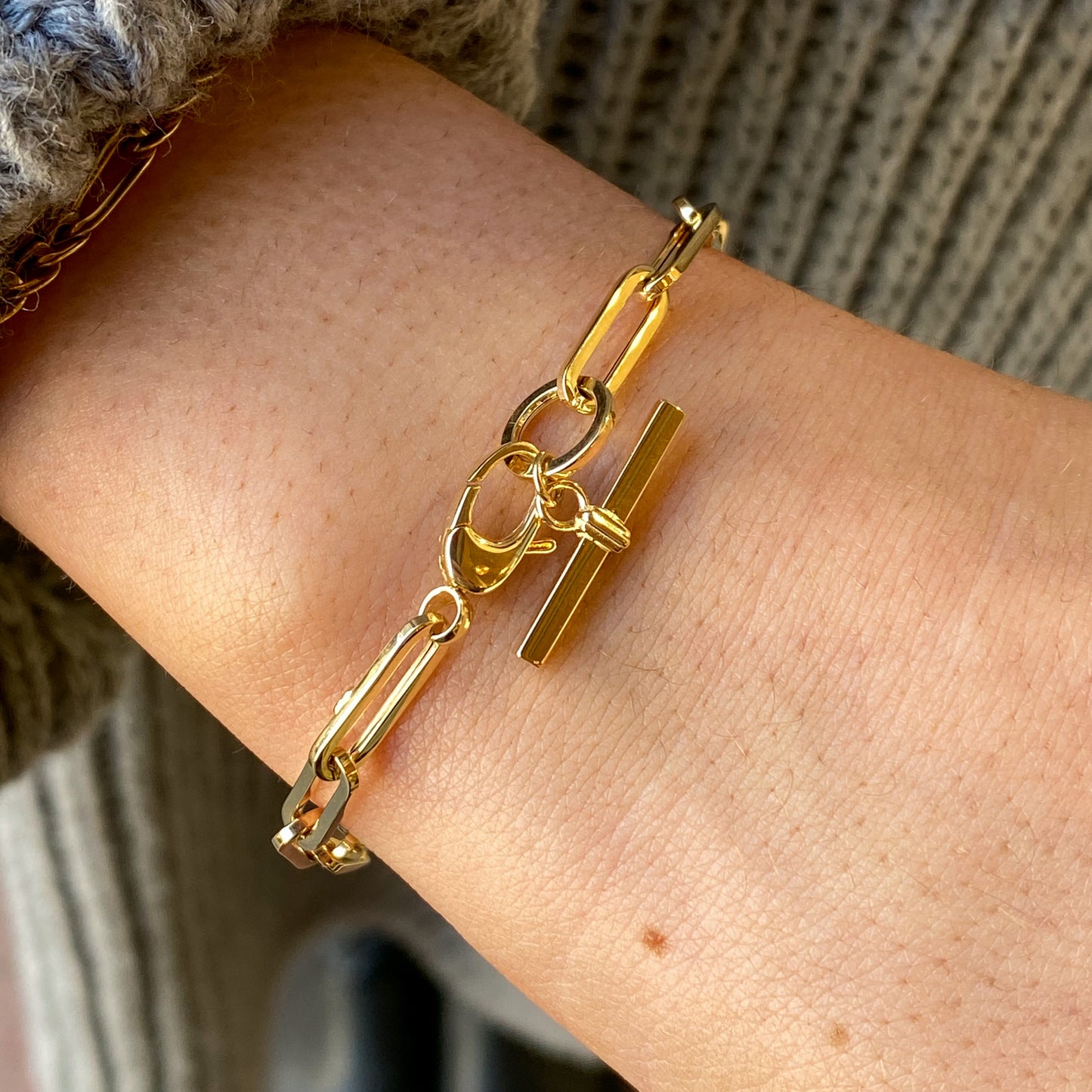 9ct Gold Paperlink T-Bar Bracelet - John Ross Jewellers