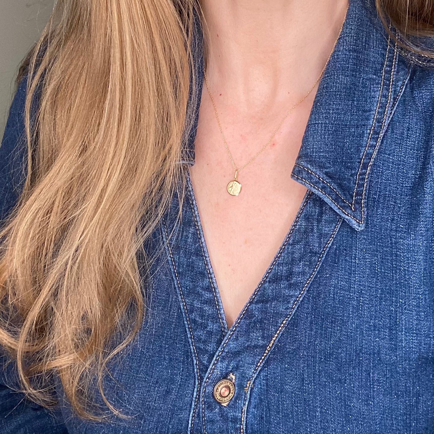 9ct Gold St Christopher Medal Necklace - Small - John Ross Jewellers