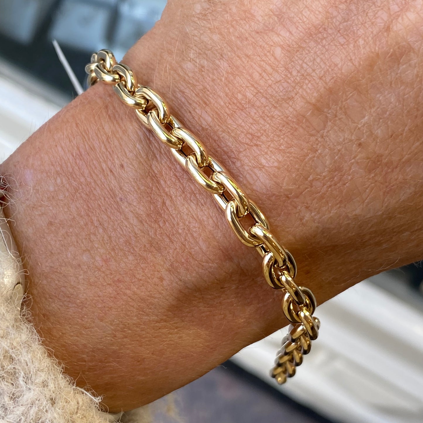 9ct Gold Chunky Link Bracelet - John Ross Jewellers