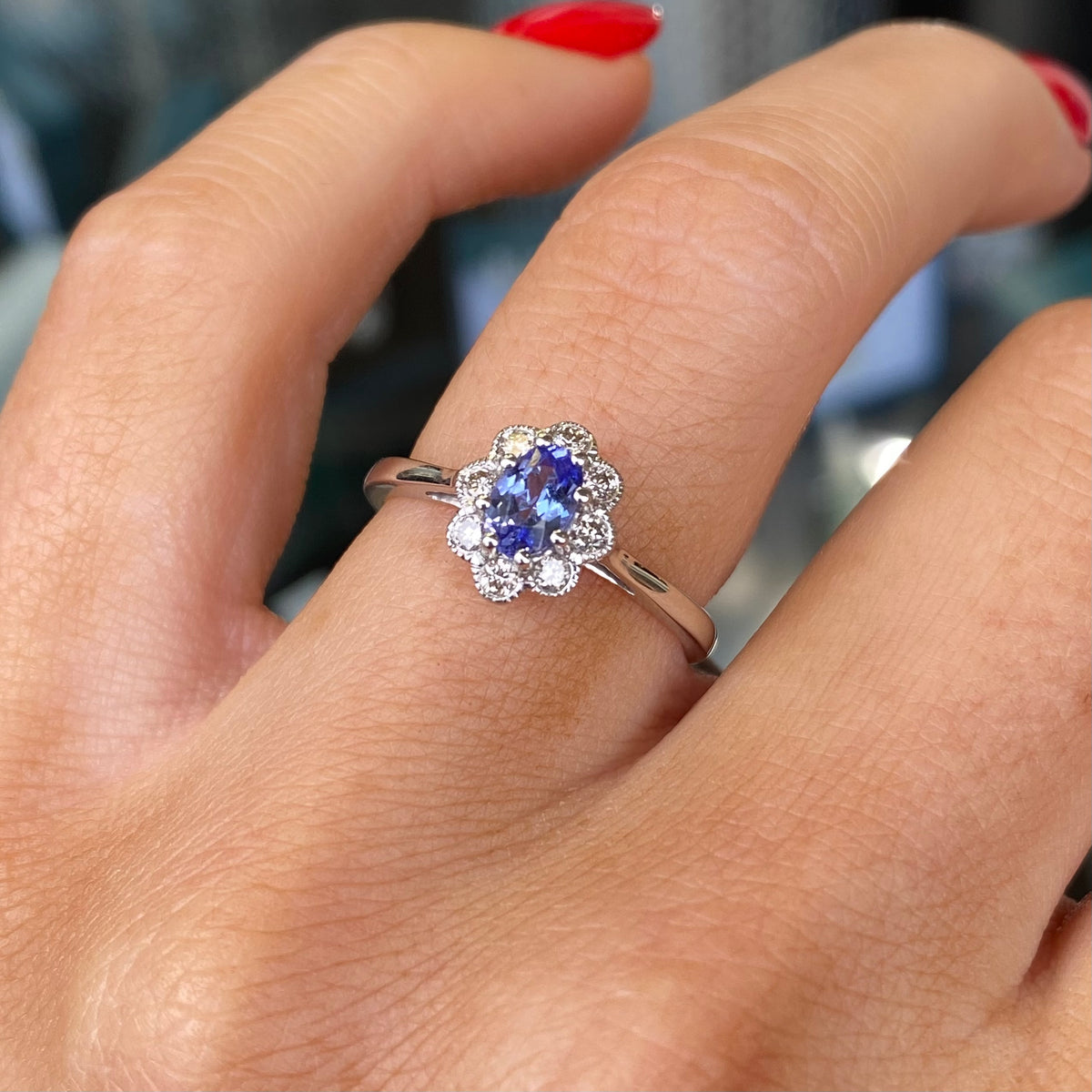 9ct White Gold Tanzanite & Diamond Ring