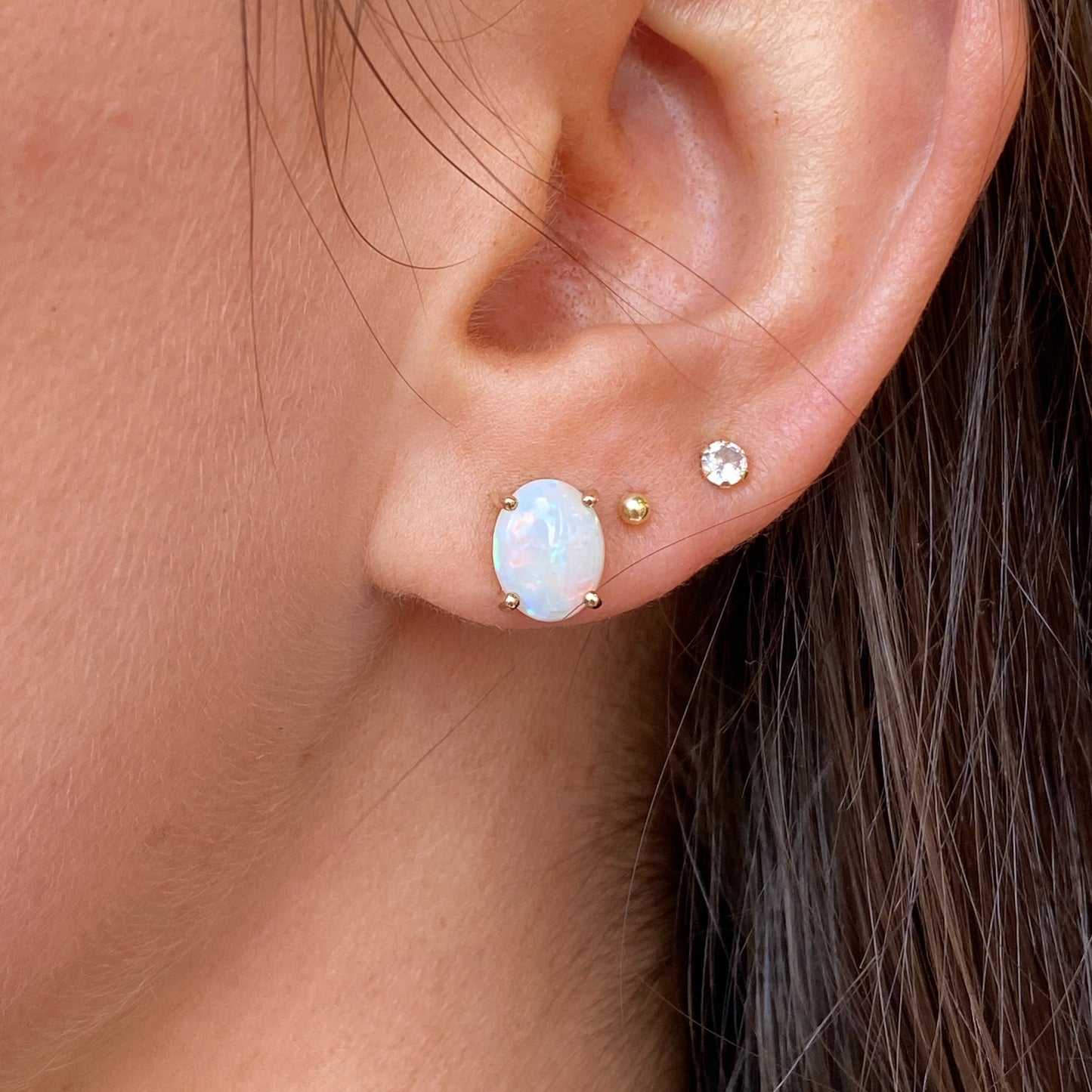 9ct Gold Oval Gem Opal Stud Earrings