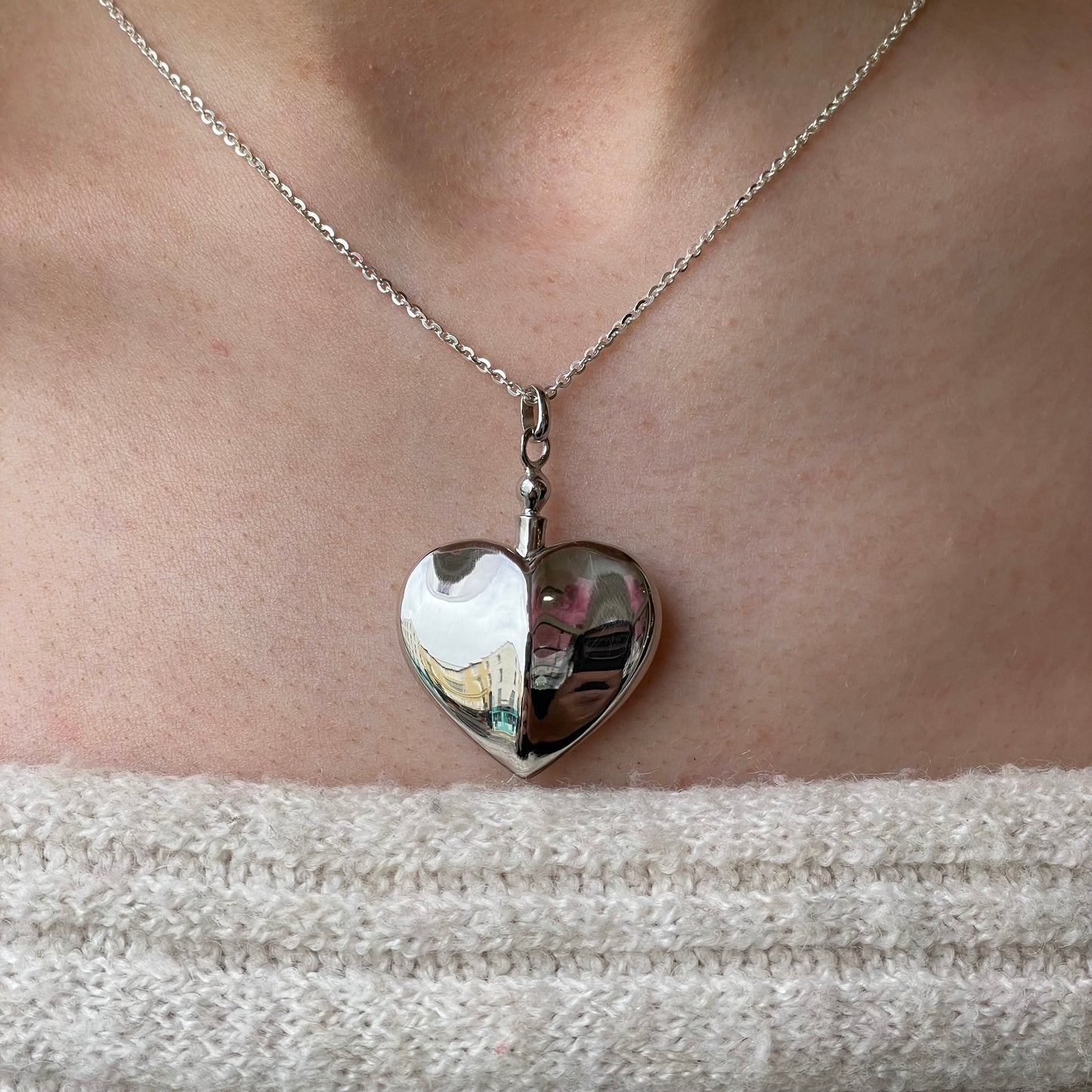 Silver Sculpted Heart Ash Locket Necklace