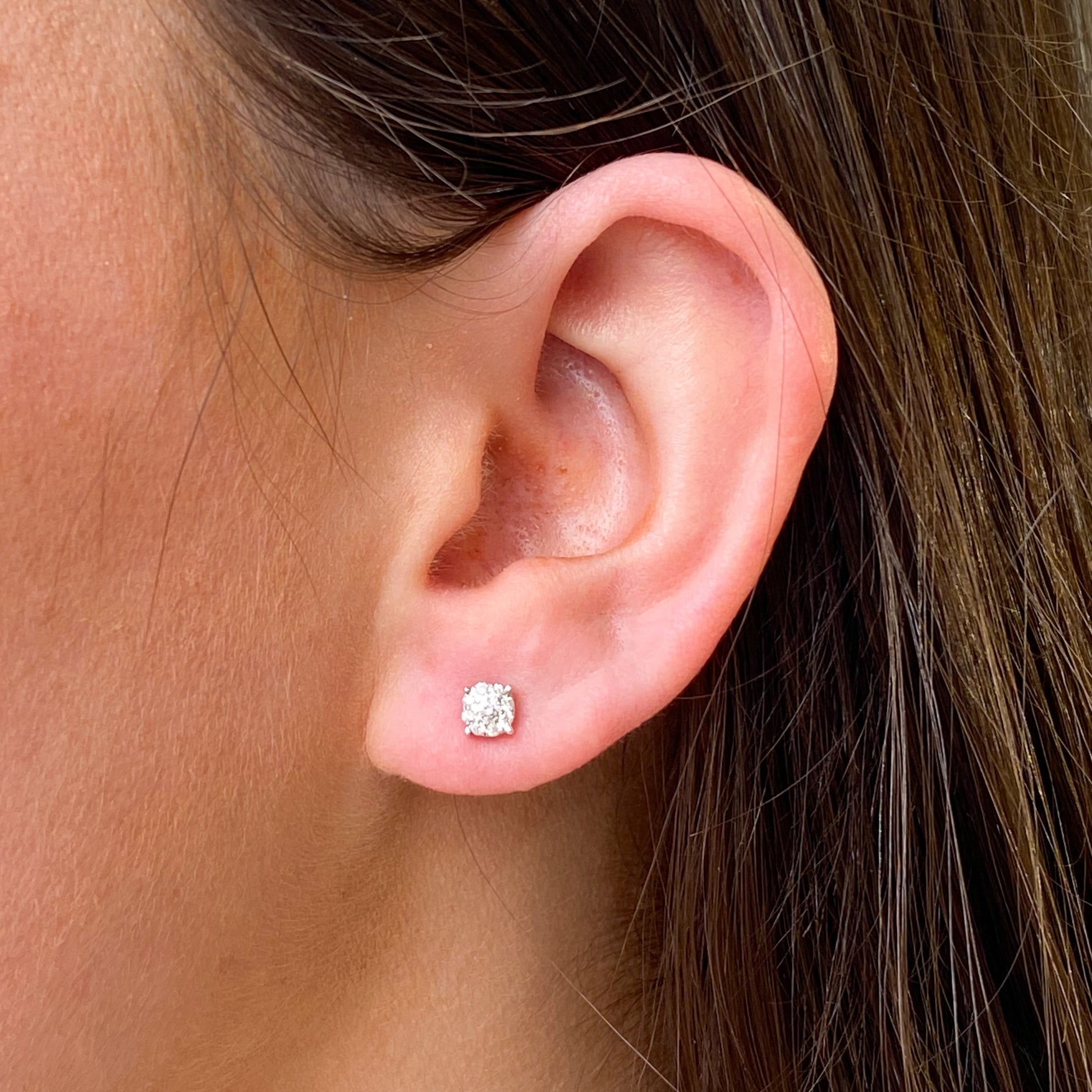 9ct White Gold Dainty Diamond Stud Earrings | 0.25ct - John Ross Jewellers