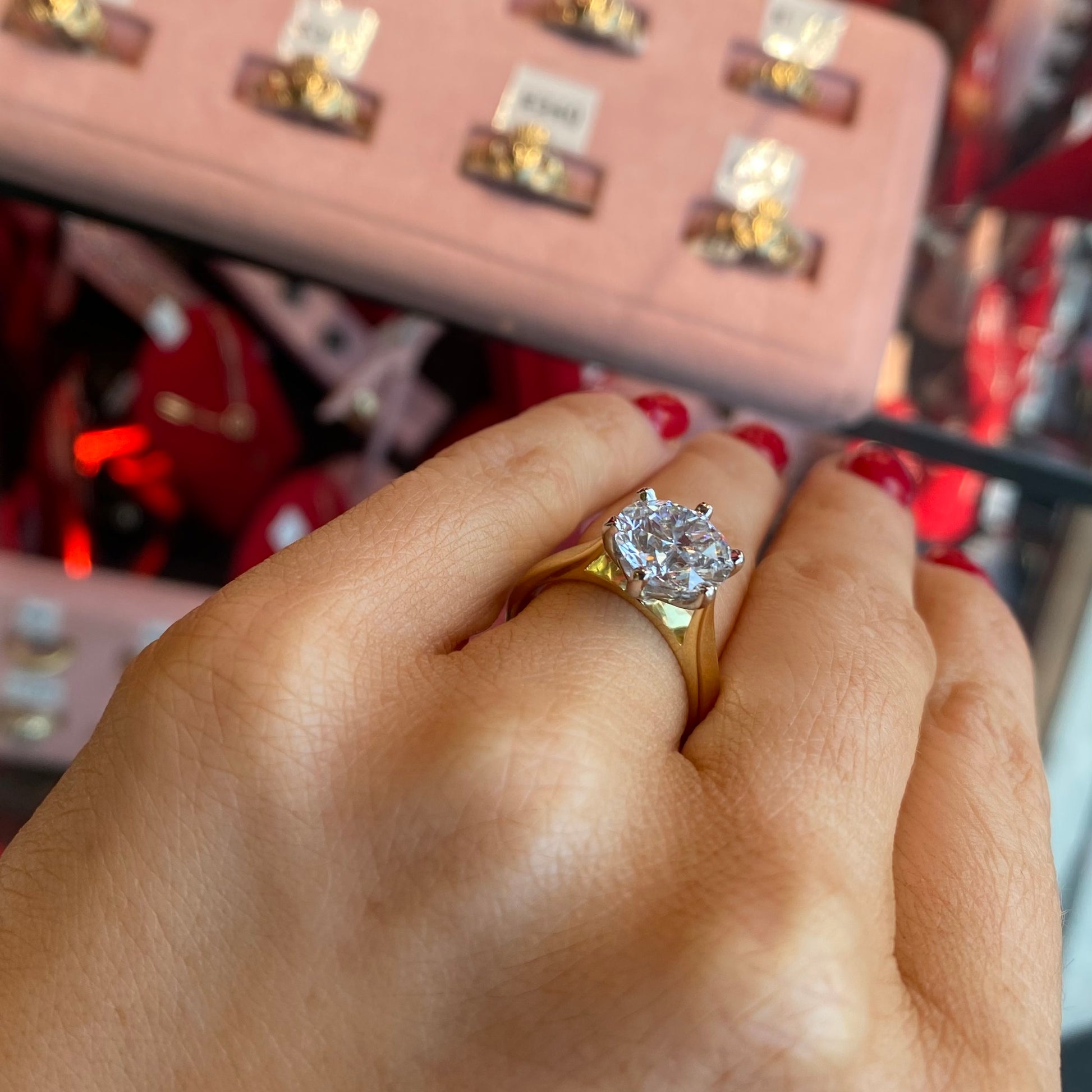 18ct Gold Solitaire Engagement Ring | Certificated Lab 3.01ct - John Ross Jewellers